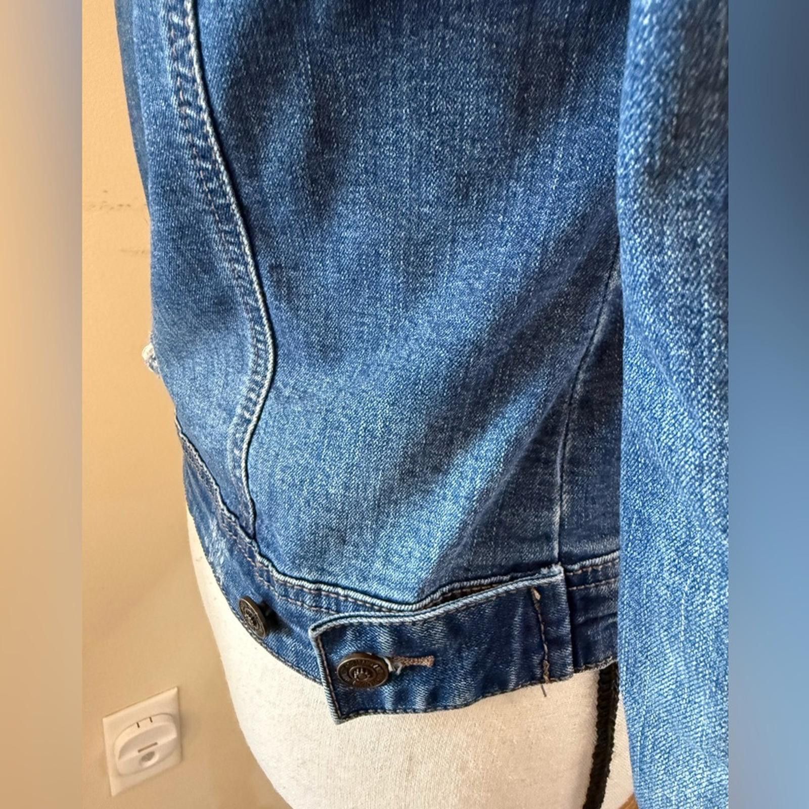Other ENJEAN denim jeans jacket distressed medium wash stretch SM Size S / US 4 / IT 40 - 5 Thumbnail