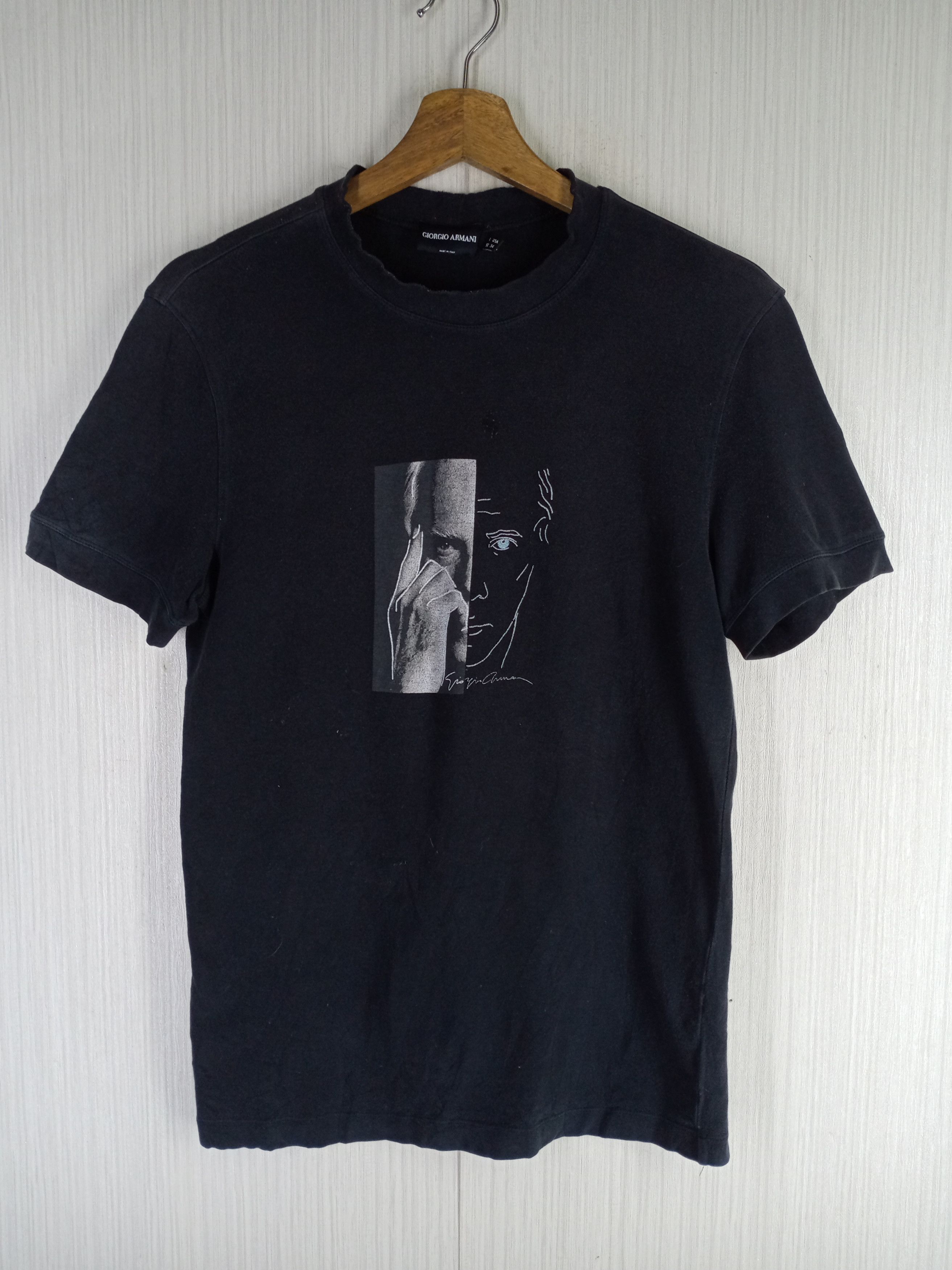 Giorgio Armani Rare Giorgio Armani Black Tshirt Size US S / EU 44-46 / 1 - 1 Thumbnail
