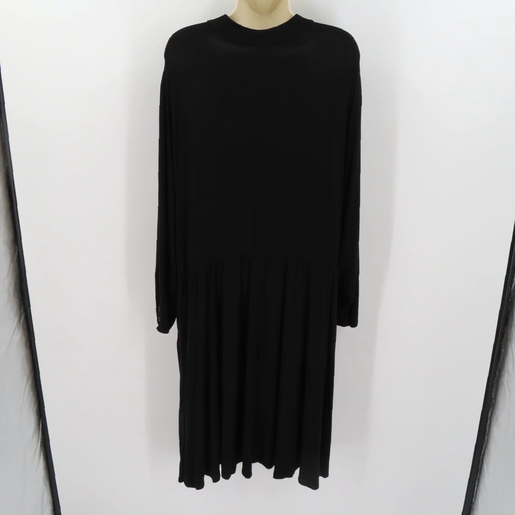 Torrid Torrid Womens 4 Plus Size 4X 26 Solid Black Long Sleeve Dress Shirt Dress Bodycon Knit Pullover Size XXL / US 16-18 / IT 52-54 - 4 Thumbnail