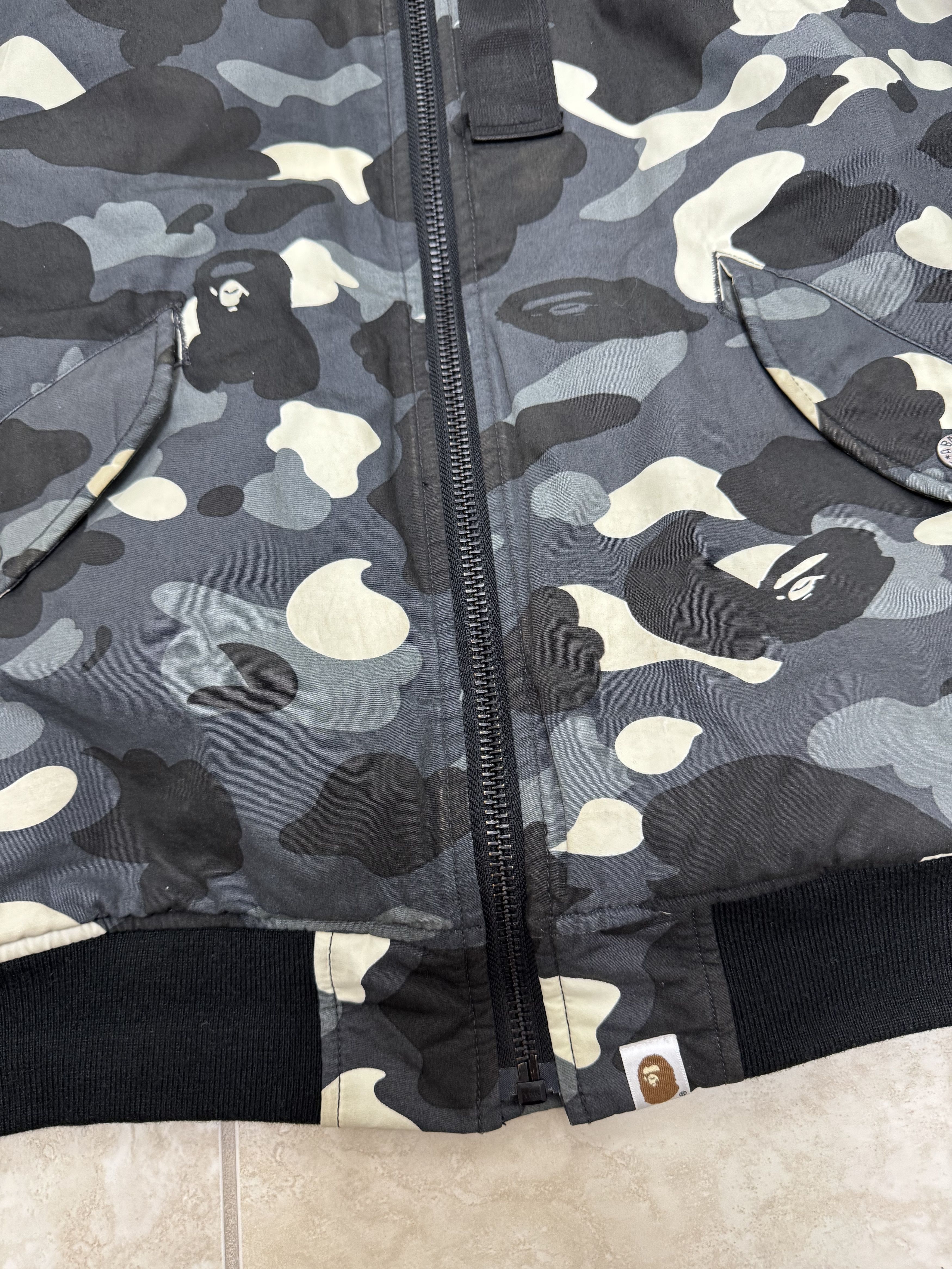 Bape Bape Grey Camo Shark Bomber Jacket Size US L / EU 52-54 / 3 - 7 Thumbnail
