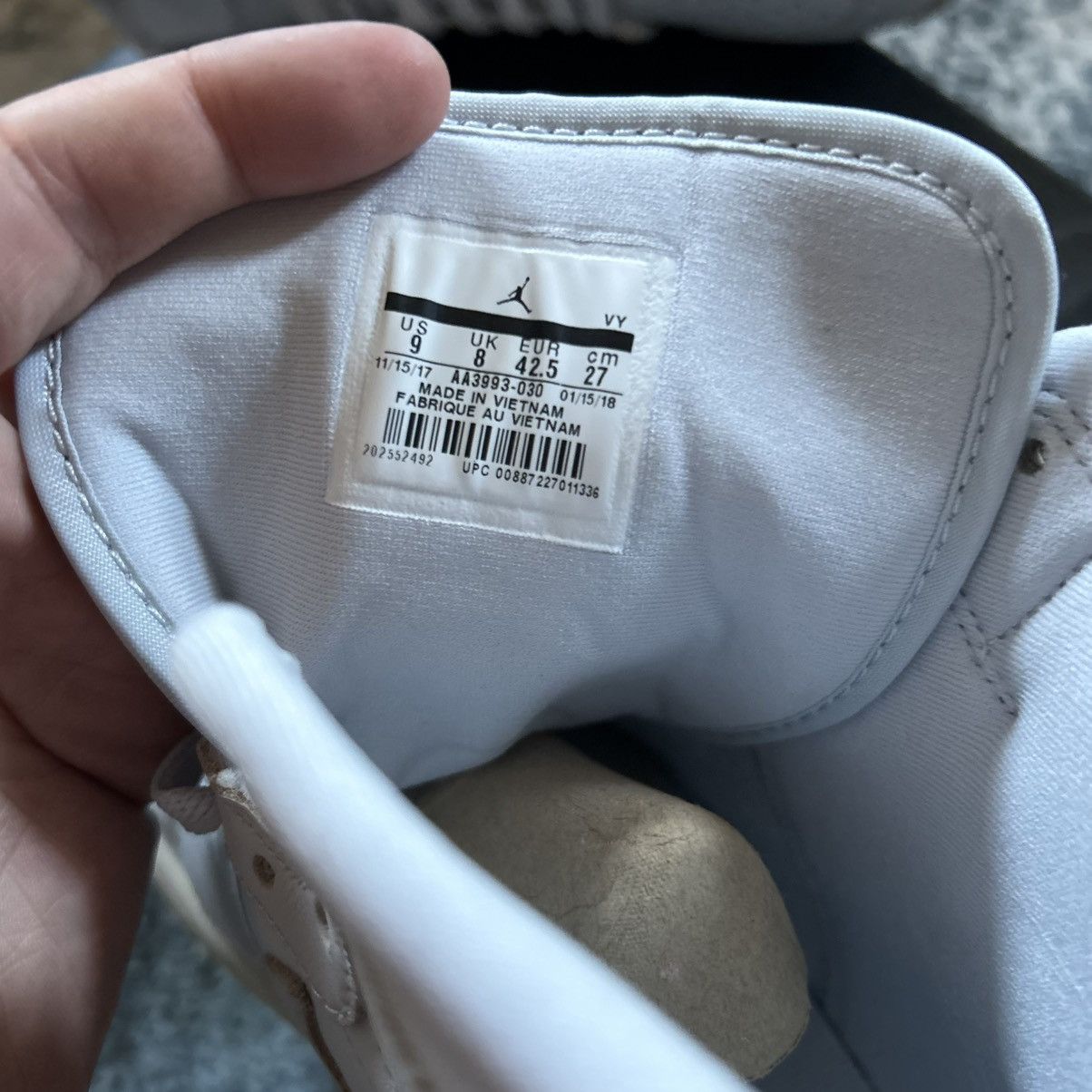 Jordan Brand AA3993-030 2018 AJ1 HiGH PREMiUM PURE PLATiNUM DESERT SAND Size US 9 / EU 42 - 12 Thumbnail