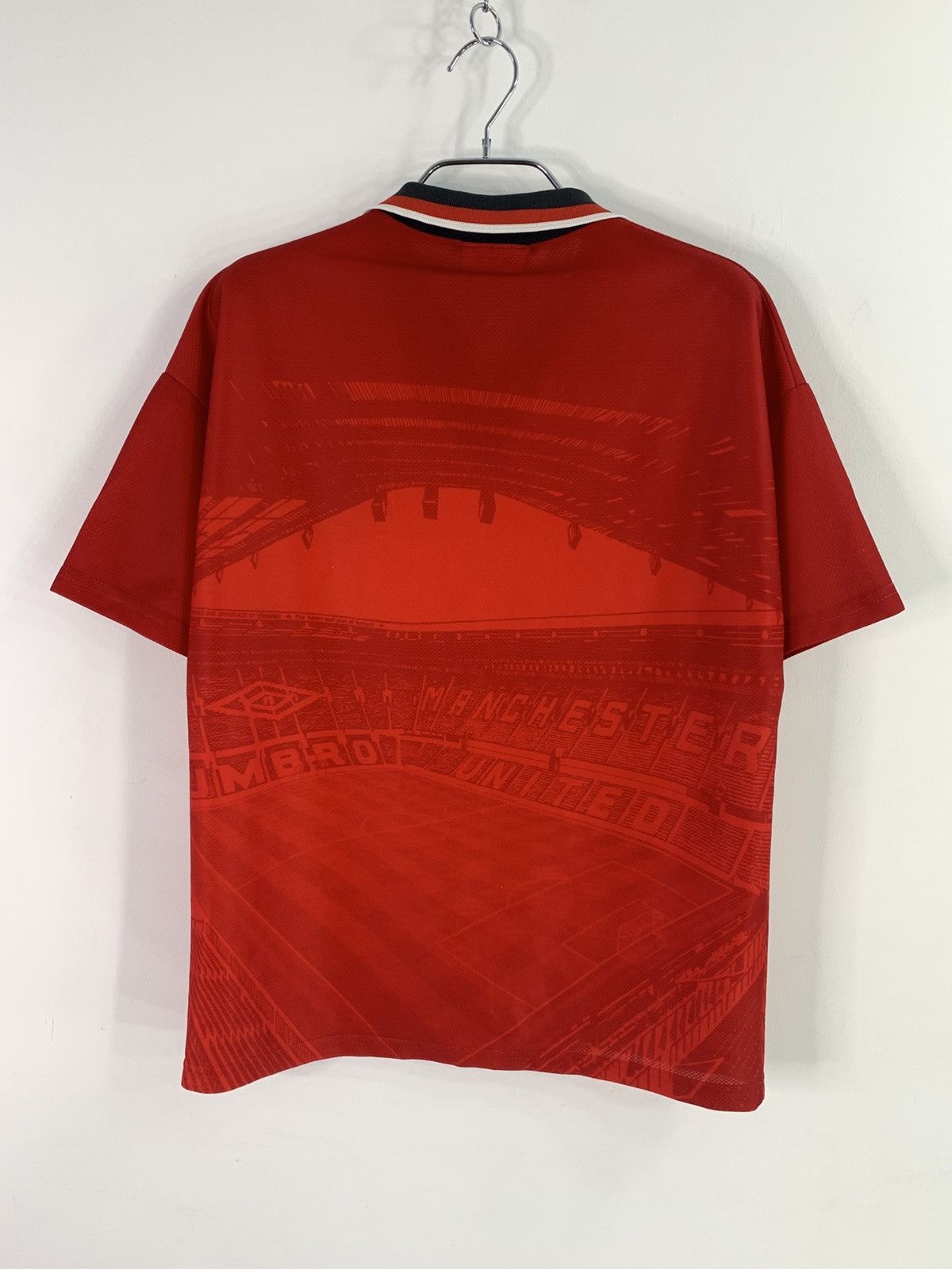 Vintage Umbro FC Manchester United 1994/96 Jersey XL Kids/ XS Men’s Size US XXS / EU 40 - 2 Thumbnail