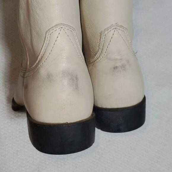 Ariat Ariat Cream Sz 8B/Euro 39M RTS Cowboy Boot Size US 8 / IT 38 - 9 Thumbnail