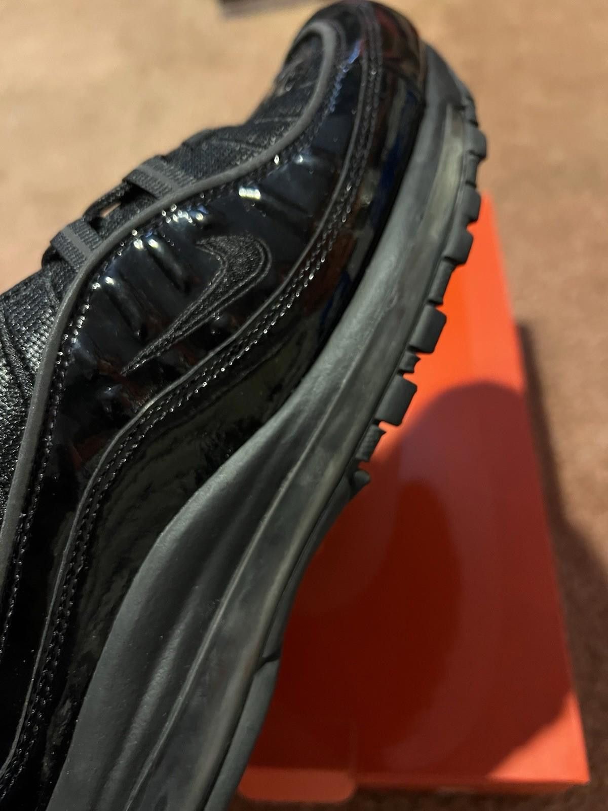 Nike 2016 Nike Air Max 98 Supreme 844694-001 US10.5 Size US 10.5 / EU 43-44 - 8 Thumbnail