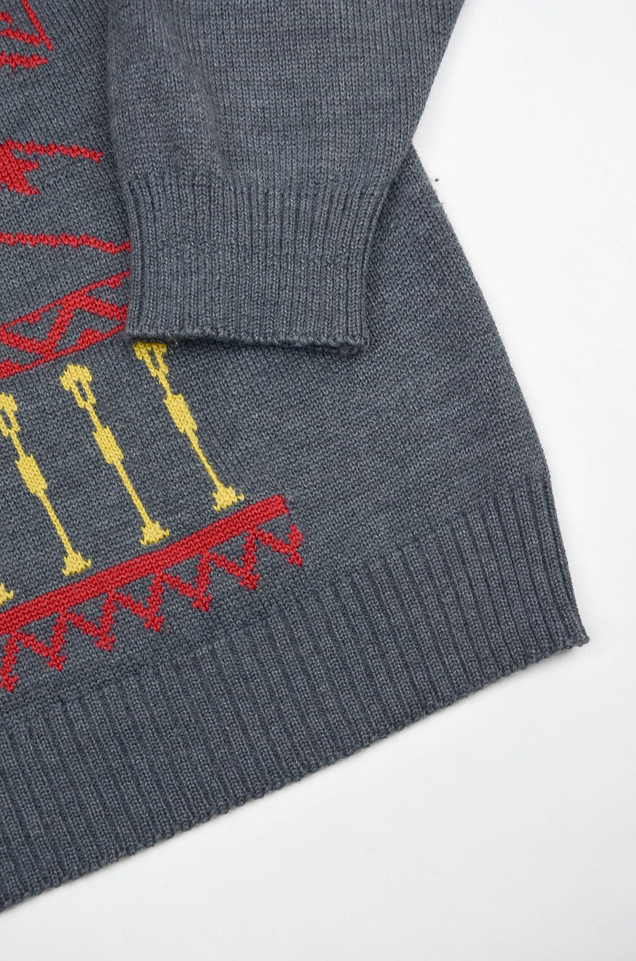 Vintage Vintage Belgian Wool Graphic Sweater Grey Red - Size XL Size XL / US 12-14 / IT 48-50 - 4 Thumbnail