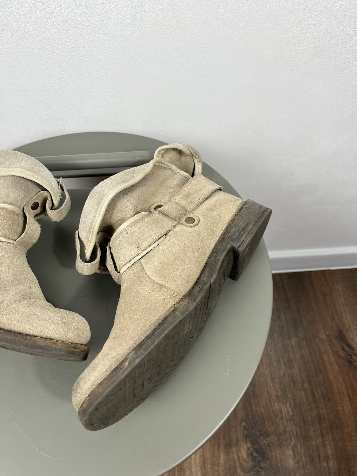 Vintage Buffalo Suede Foldover Buckle Boots Women’s Size 36 Beige Size US 5.5 / IT 35.5 - 10 Thumbnail