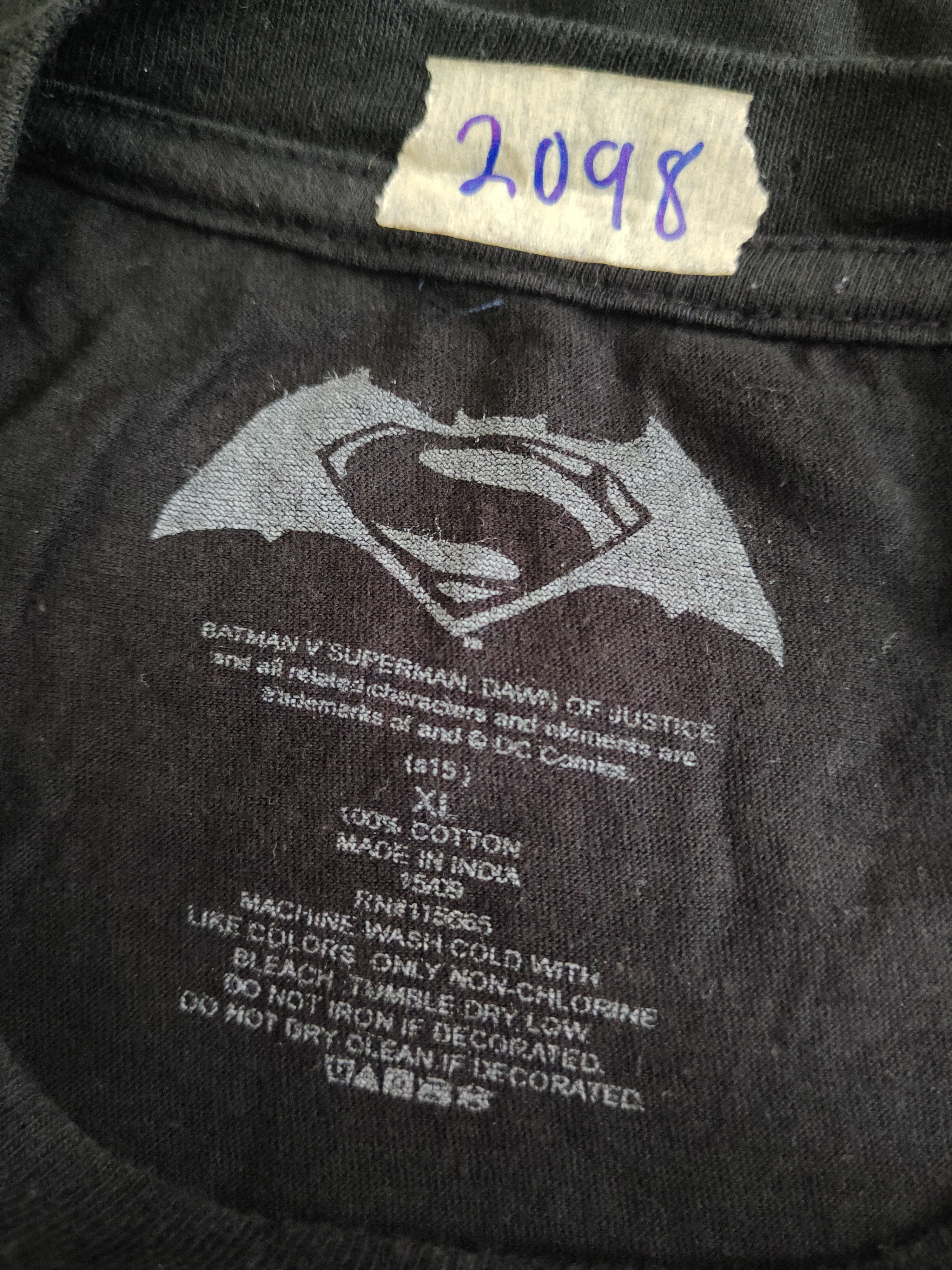 Other DL Batman vs Superman Black Short Sleeve T-shirt #2098 Size US XL / EU 56 / 4 - 11 Thumbnail