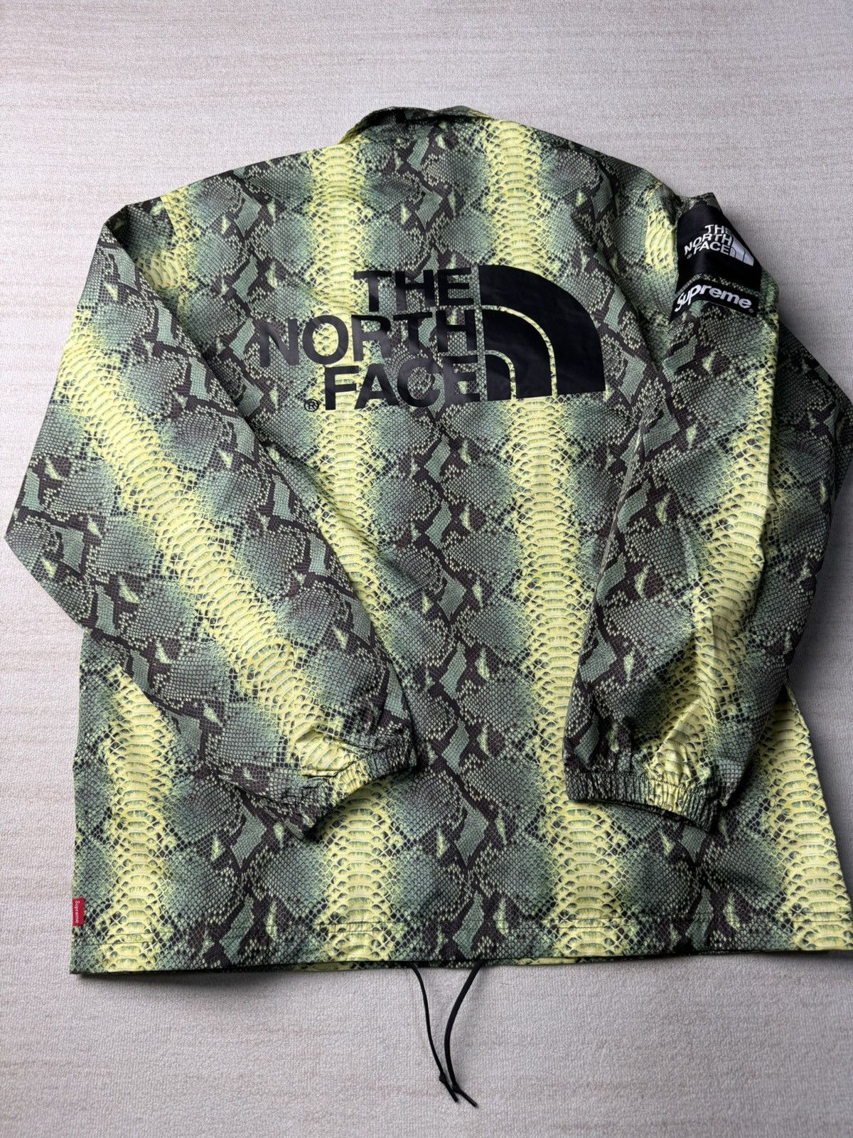 Supreme × The North Face Coach jacket Size US M / EU 48-50 / 2 - 10 Thumbnail