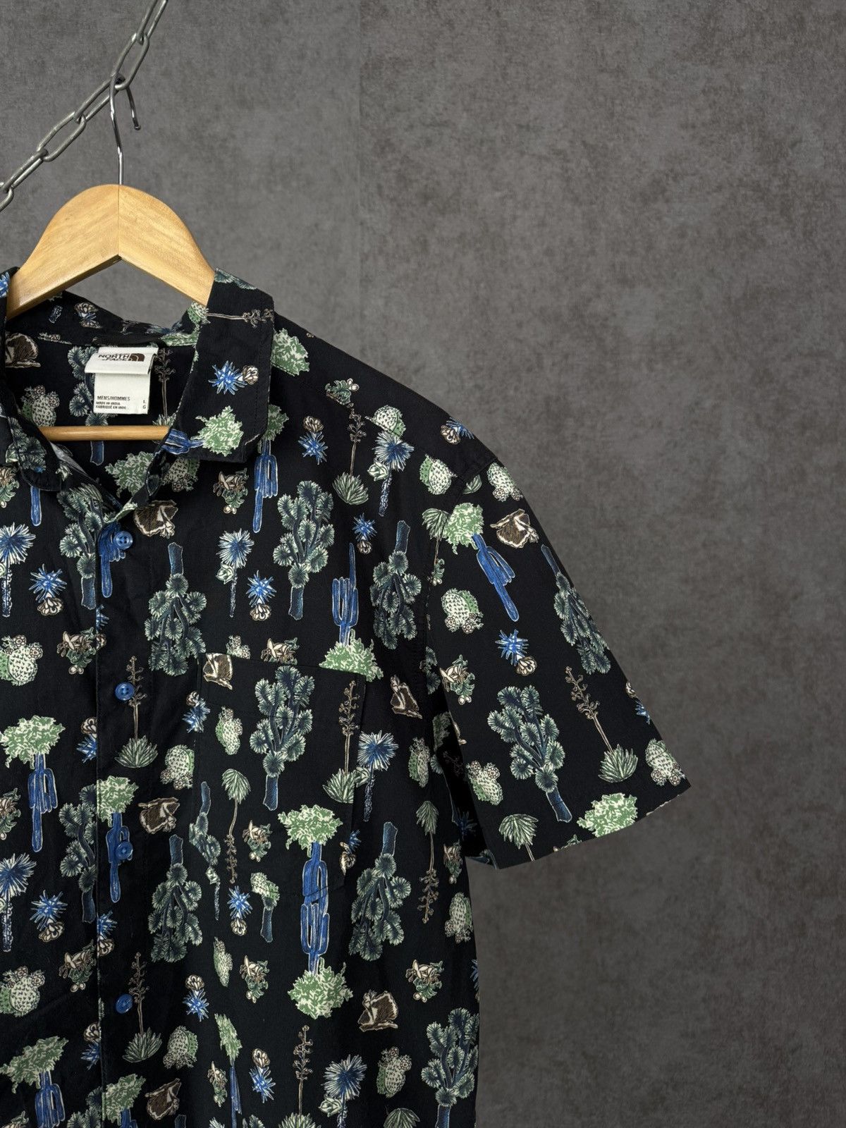 The North Face TNF The North Face outdoor Hawaiian shirt Size US L / EU 52-54 / 3 - 2 Thumbnail
