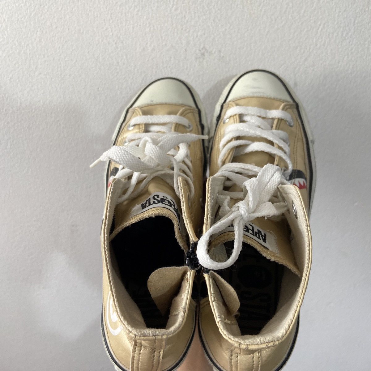 Bape Shark Apesta Hi Size US 8 / EU 41 - 10 Thumbnail