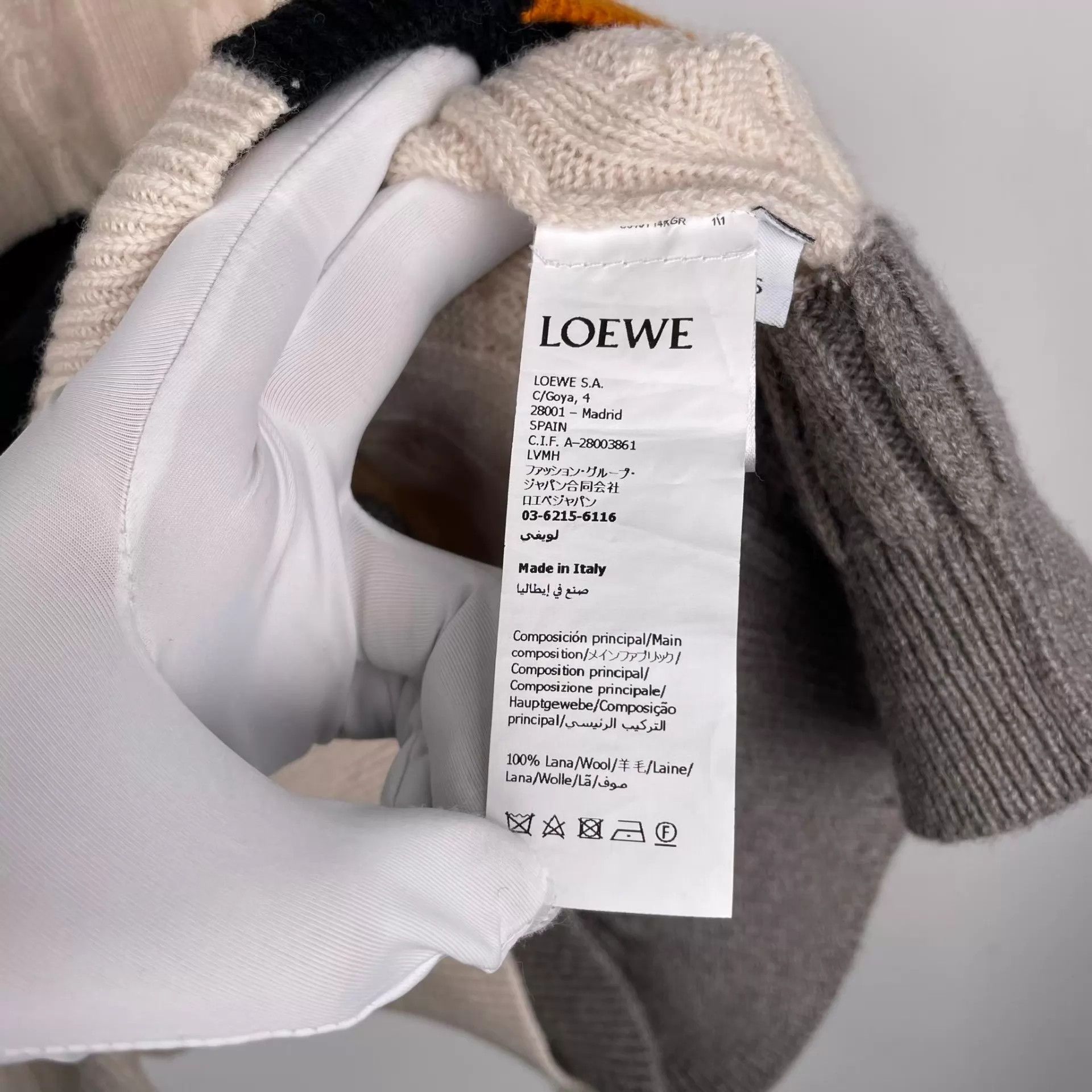 Loewe LOEWE White Sweater S 260418CM19C05 Size S / US 4 / IT 40 - 5 Thumbnail