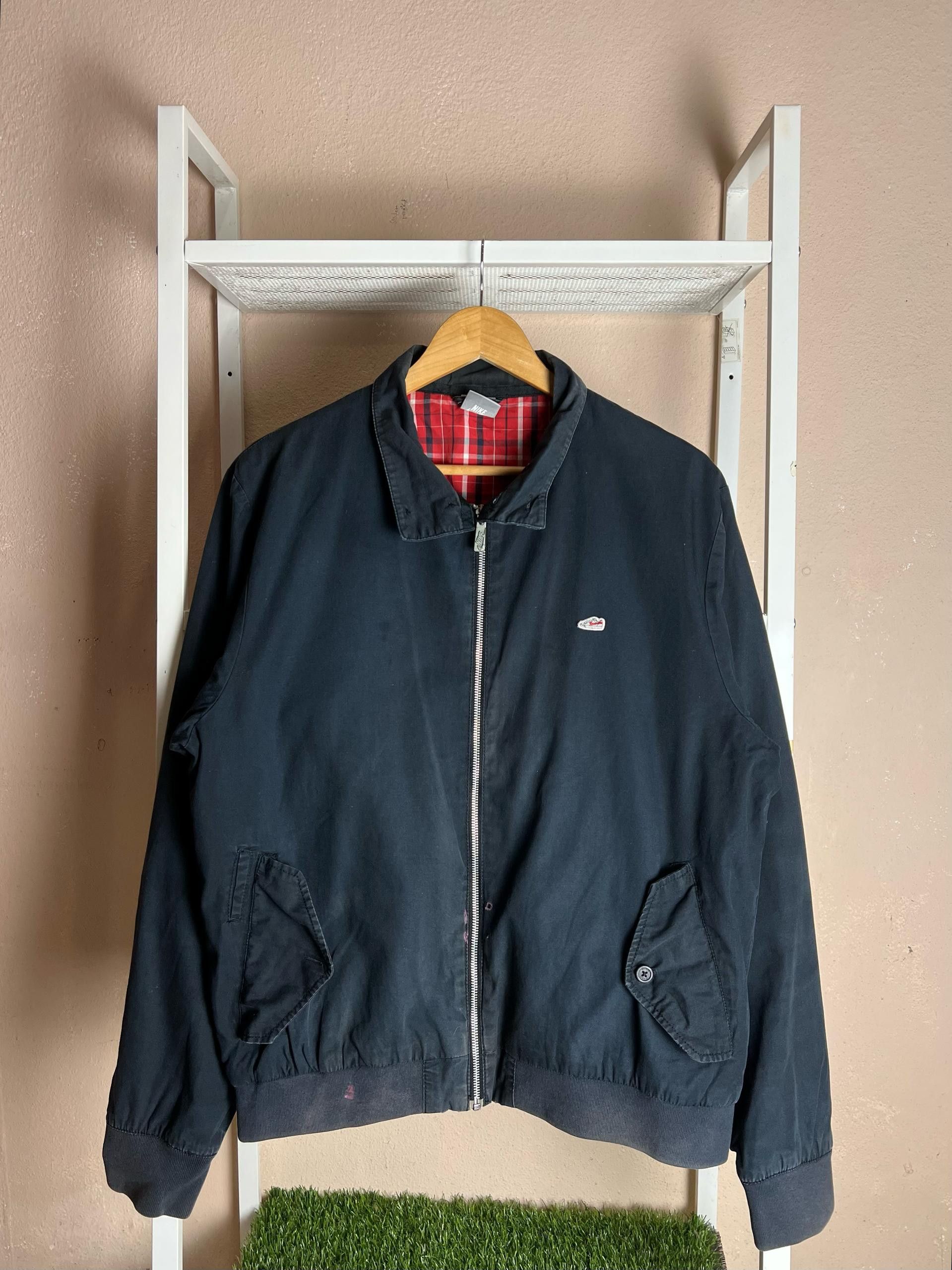 Nike × Vintage Vintage Distressed Kurtka Nike Active Jacket Size US M / EU 48-50 / 2 - 1 Thumbnail