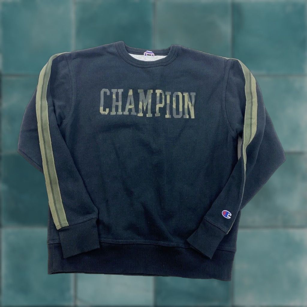 Champion CHAMPION Sweatshirt Mens Medium Black Camo Reversible Big Logo Crew Neck Size US M / EU 48-50 / 2 - 1 Thumbnail