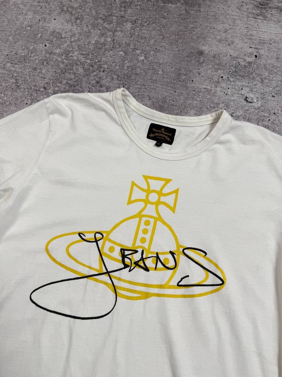 Vivienne Westwood Vintage Vivienne Westwood Anglomania Gold Orb T-Shirt Y2K Size US XL / EU 56 / 4 - 4 Thumbnail