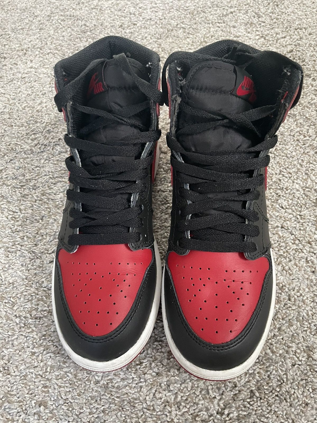 Jordan Brand Air Jordan 1 Retro OG Bred Size US 6 / EU 39 - 1 Thumbnail