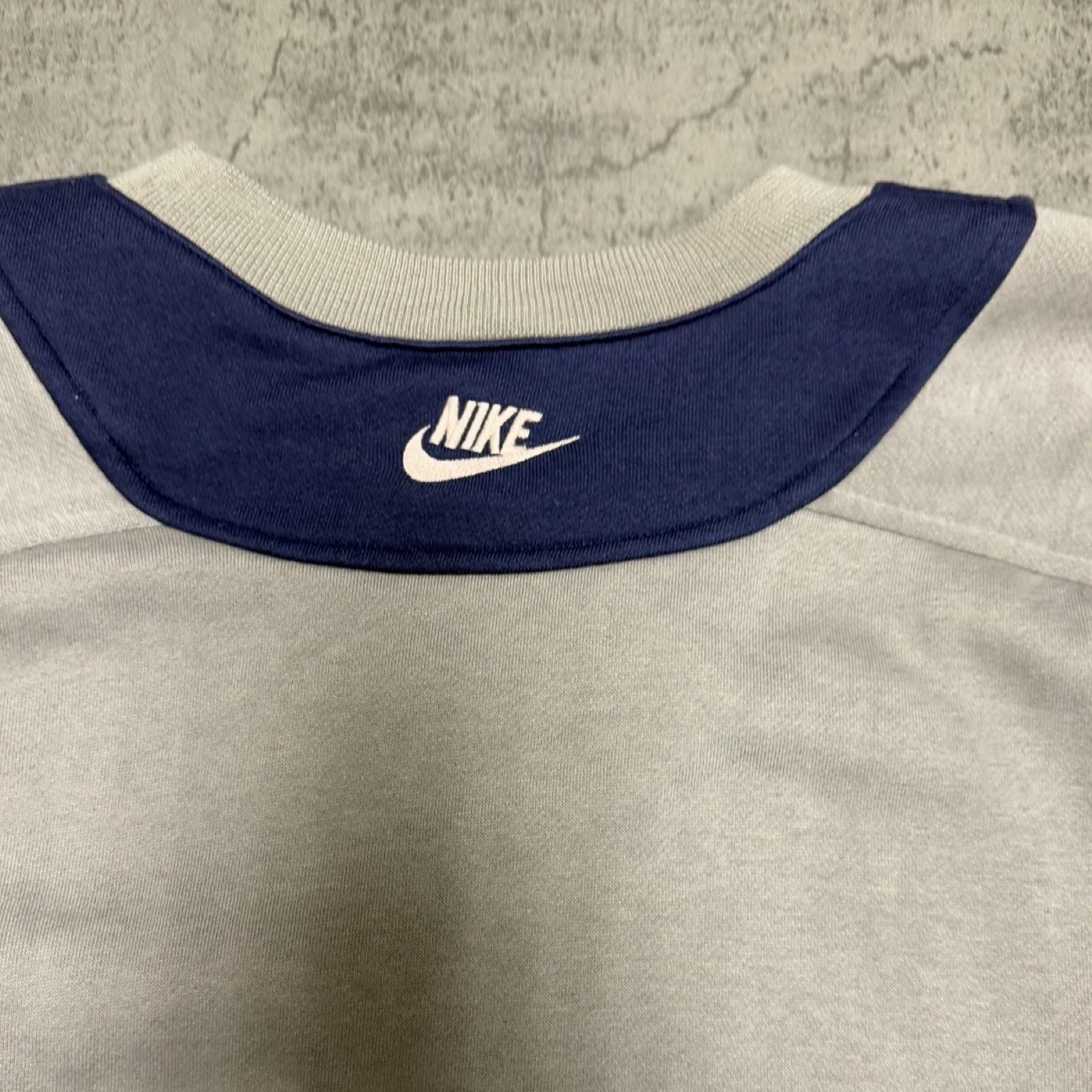 Nike Nike Basketball Champs Crewneck — L — Size US L / EU 52-54 / 3 - 4 Thumbnail