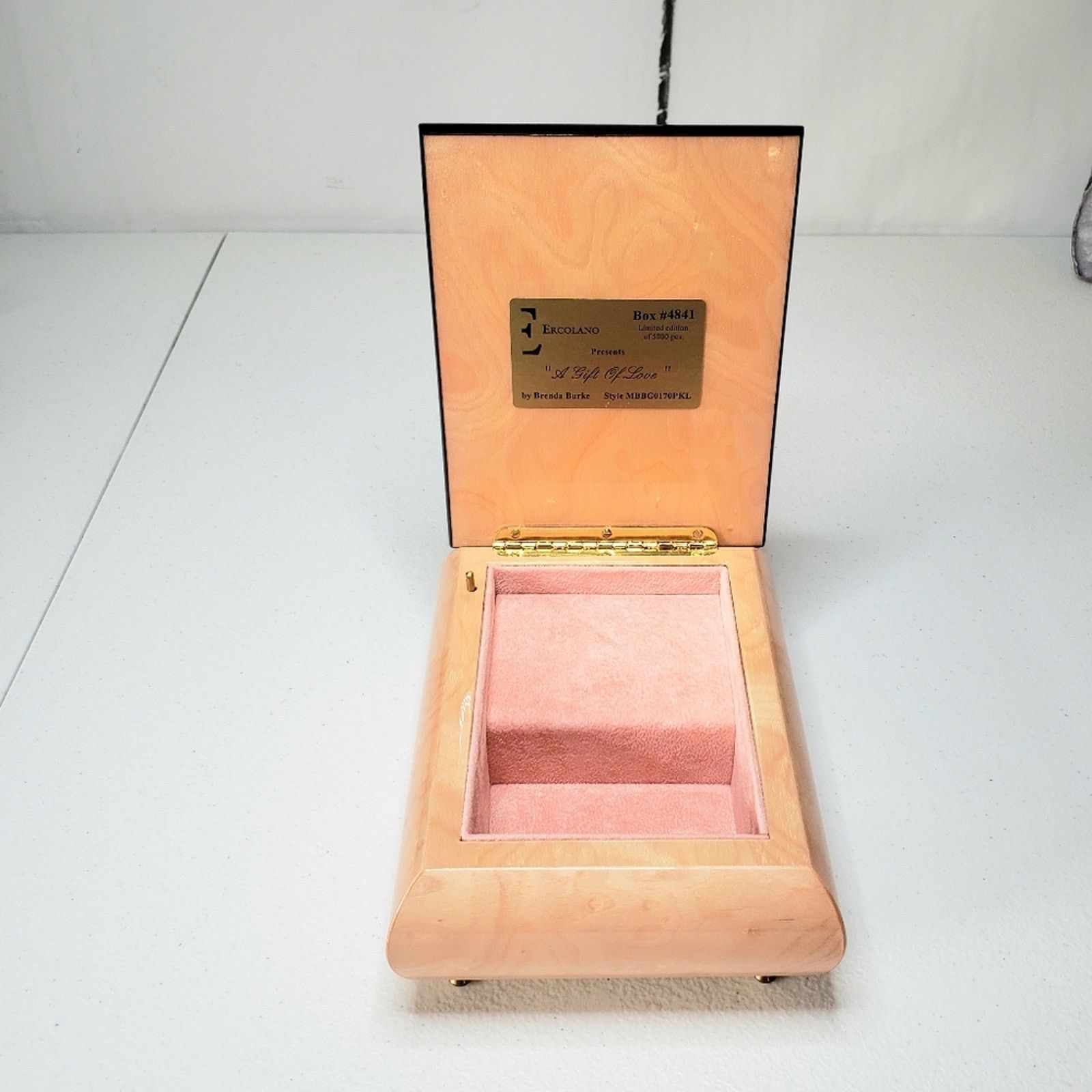 Vintage Ercolano Limited Edition A Gift Of Love Jewelry Music Box Size ONE SIZE - 7 Thumbnail