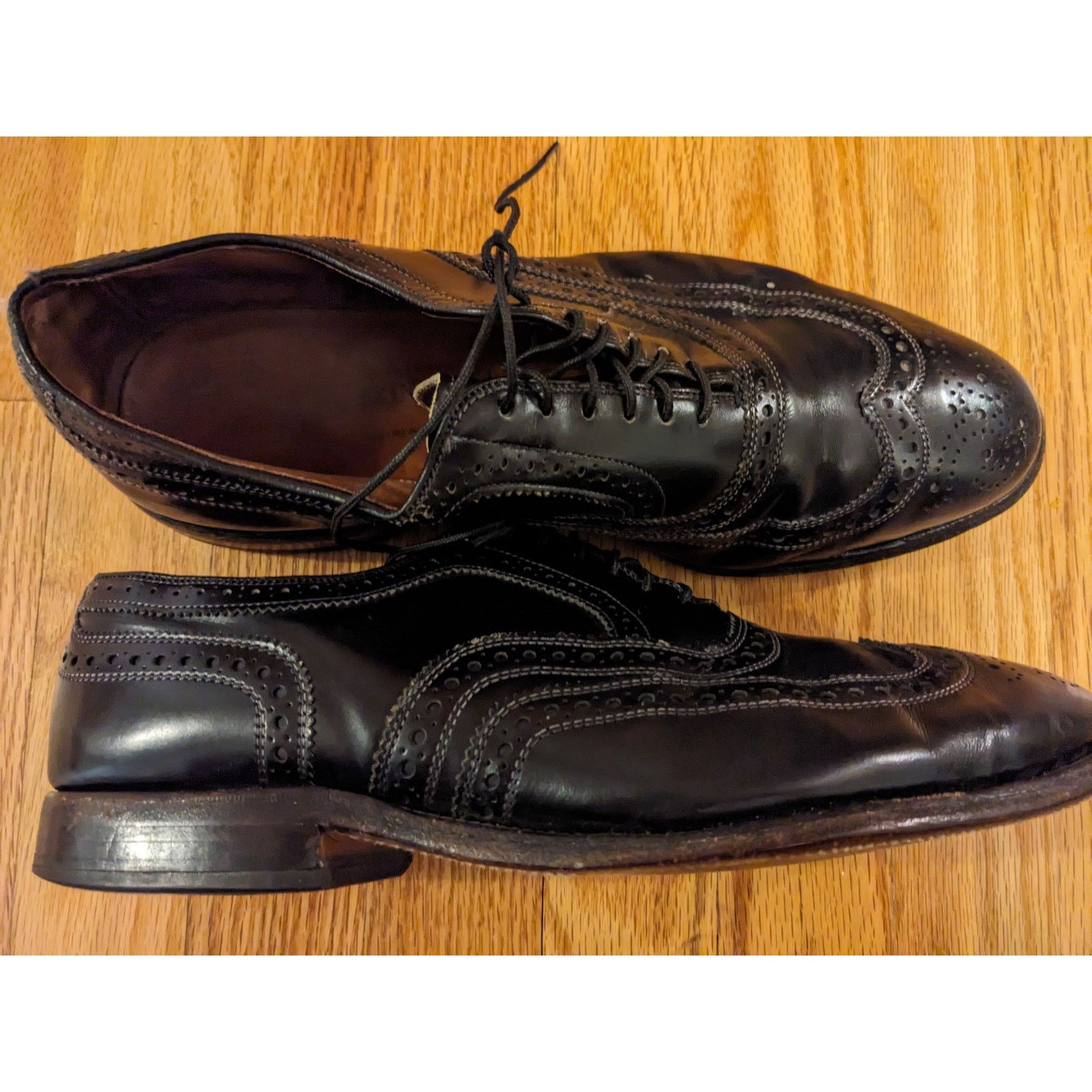 Allen Edmonds Allen Edmonds Dress Shoes Size US 9 / EU 42 - 1 Thumbnail
