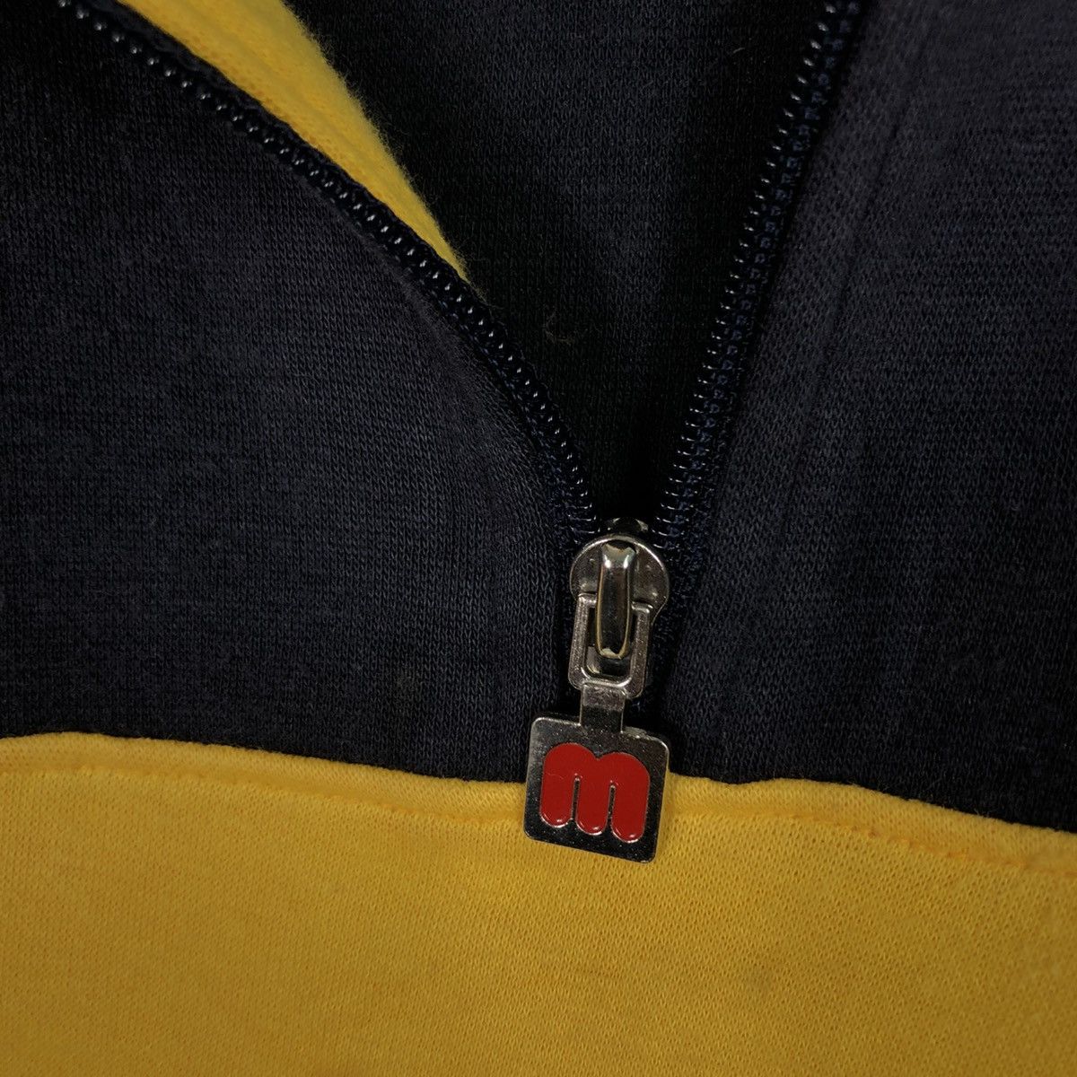 Japanese Brand 📌Half Zipper Sweatshirt Miki Sports Big Logo Size US L / EU 52-54 / 3 - 17 Thumbnail