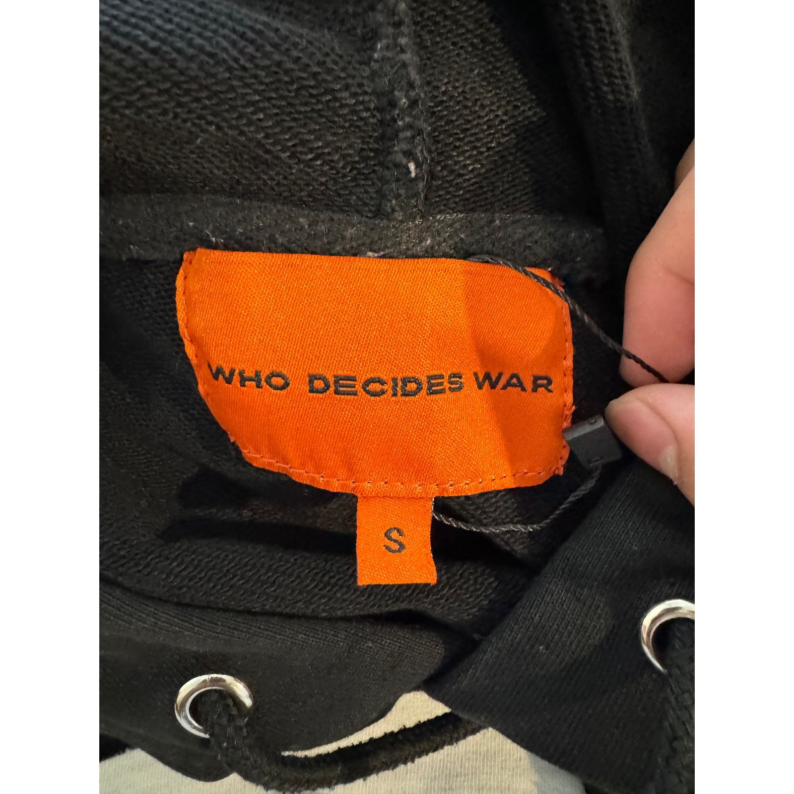 Who Decides War WDW MRDR BRVDO Studded Hoodie Black Used Small Size US S / EU 44-46 / 1 - 2 Thumbnail