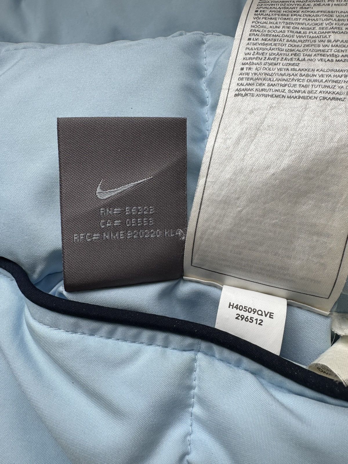Nike Vintage Y2k Nike Puffer Gilet Womens Size L / US 10 / IT 46 - 13 Thumbnail
