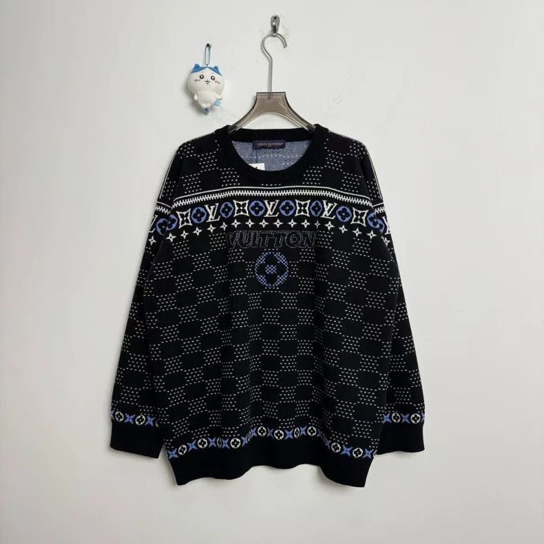 Louis Vuitton Louis Vuitton size 4l SKI Ski Collection New Black Sweater Size US M / EU 48-50 / 2 - 1 Thumbnail