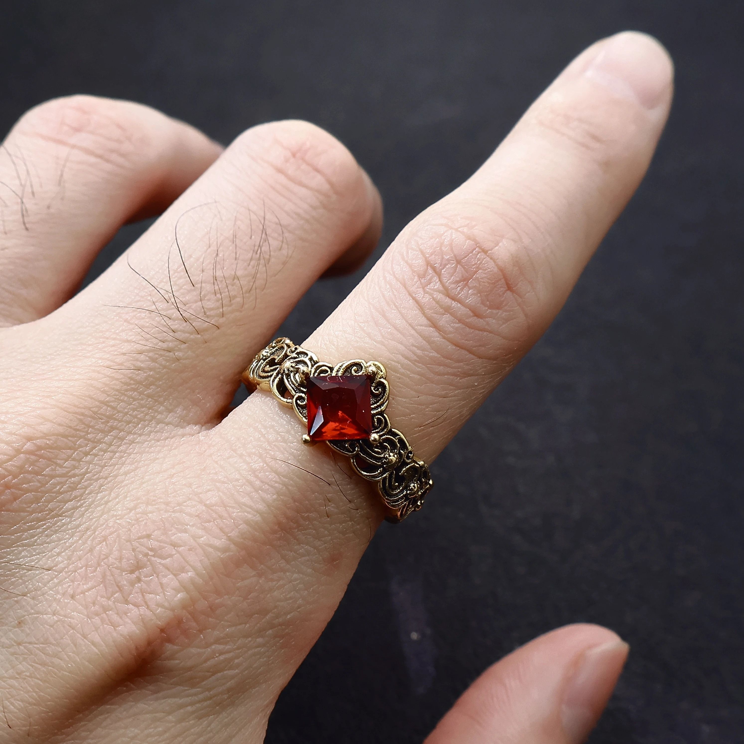 Vintage Retro Flame Crown Ring Size ONE SIZE - 1 Thumbnail