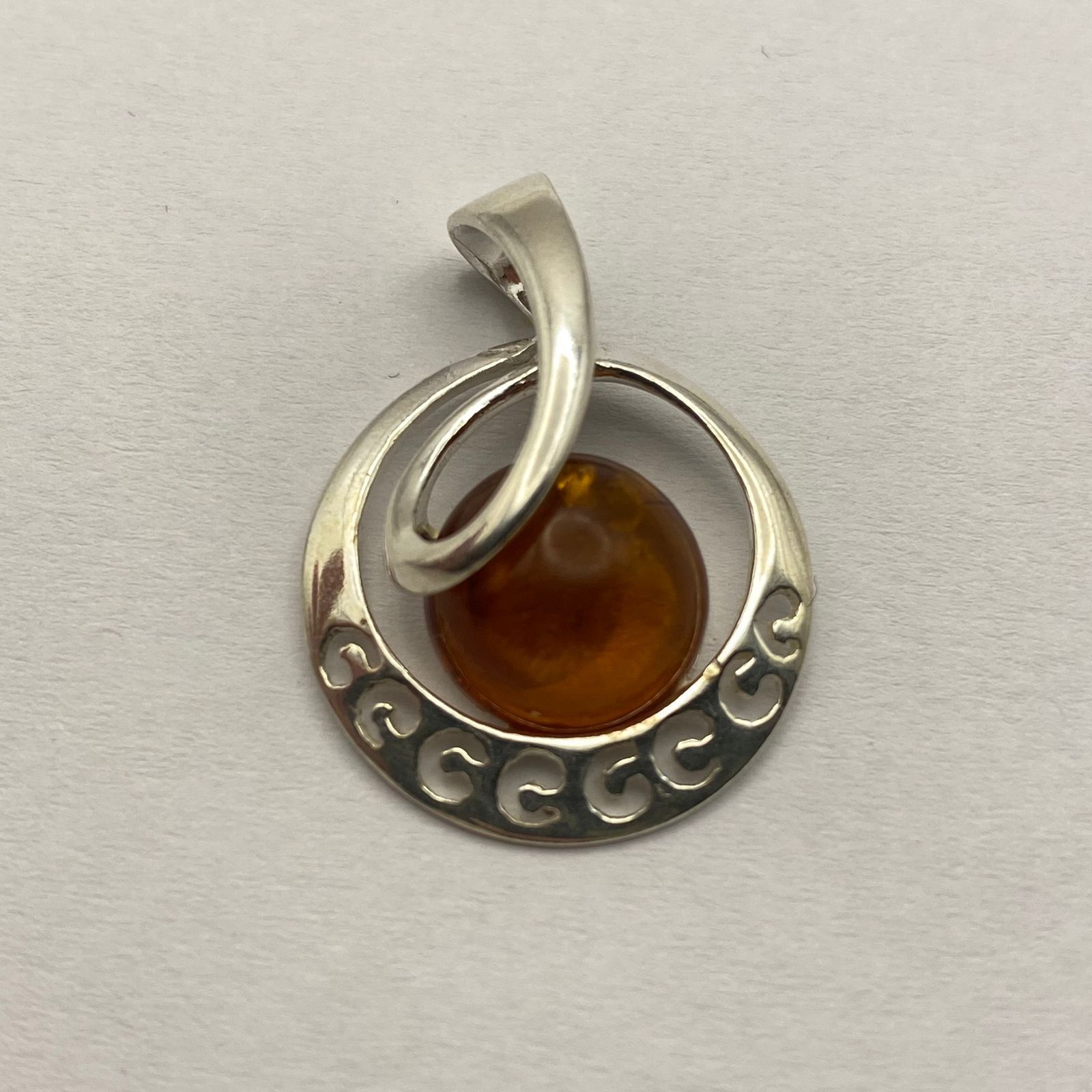 Sterling Silver Vintage 925 Sterling Silver Amber Pendant Modern Design 2.2g Size ONE SIZE - 5 Thumbnail