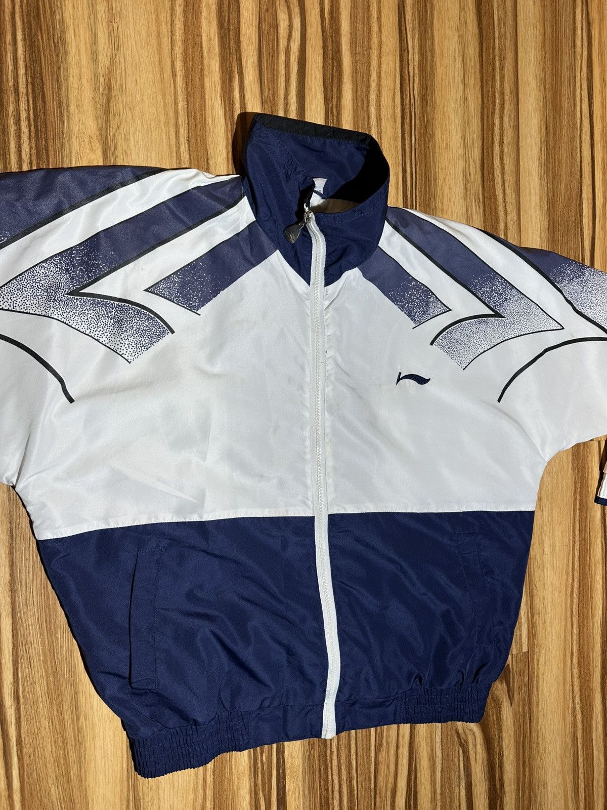 Li-Ning Vintage Li-Ning Navy And White windbreaker Size US XL / EU 56 / 4 - 5 Thumbnail