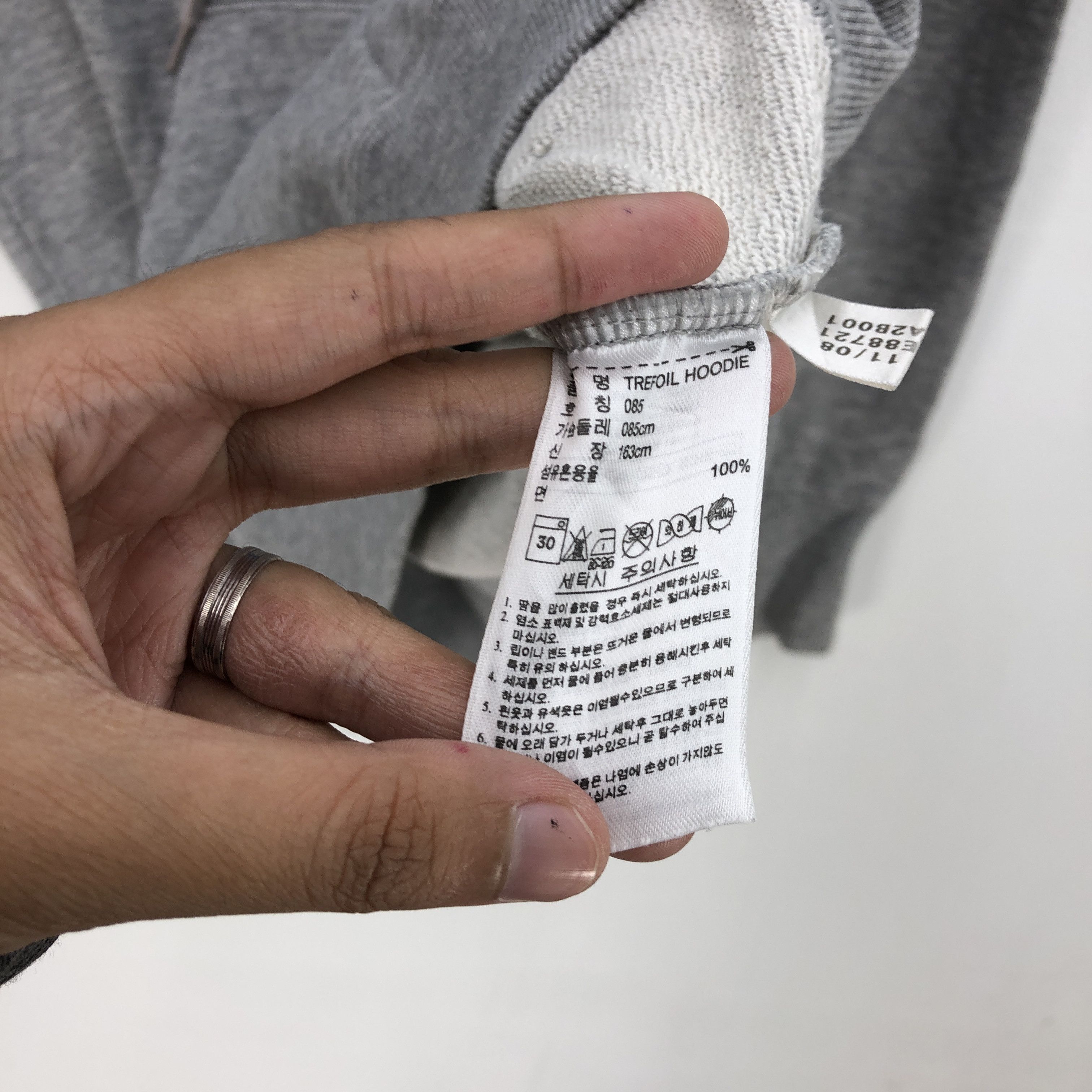 Adidas Vintage Adidas Sweater Hoodie Adidas Hooded Sweatshirt Size US S / EU 44-46 / 1 - 6 Thumbnail