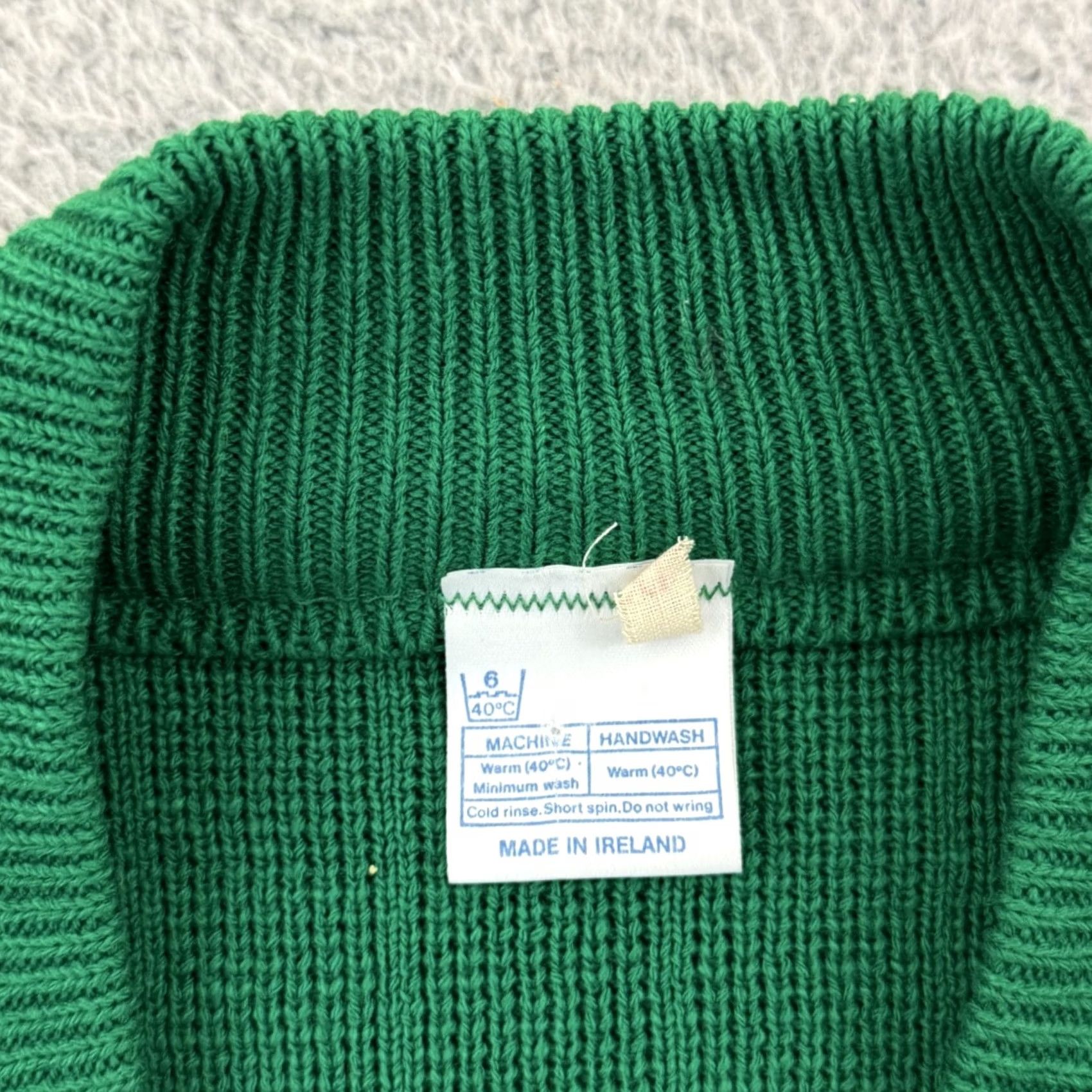 Vintage VINTAGE Country Collection Sweater Mens XL Green Ireland Knit V Neck Academia Preppy Pullover Knit Style Solid Embroidered Size US XL / EU 56 / 4 - 6 Thumbnail