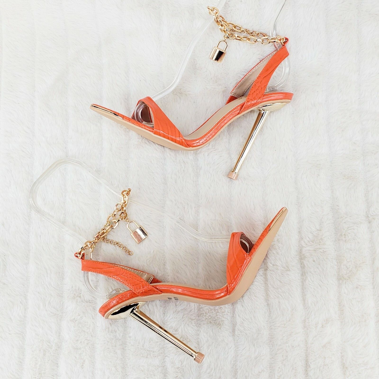 Other Nicely Pad Lock Chain Strap High Heels Metal Toe Tip Shoes O Size US 10 / IT 40 - 2 Thumbnail