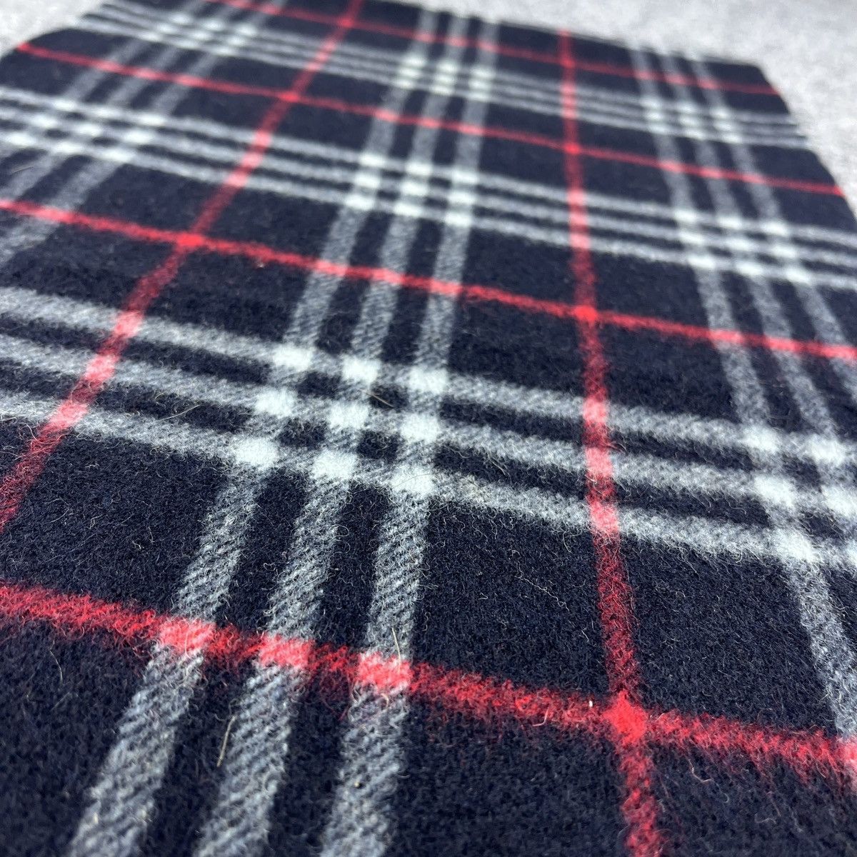 Burberry × Vintage Burberrys Scarf / Muffler / Neckwear K060 Size ONE SIZE - 8 Thumbnail