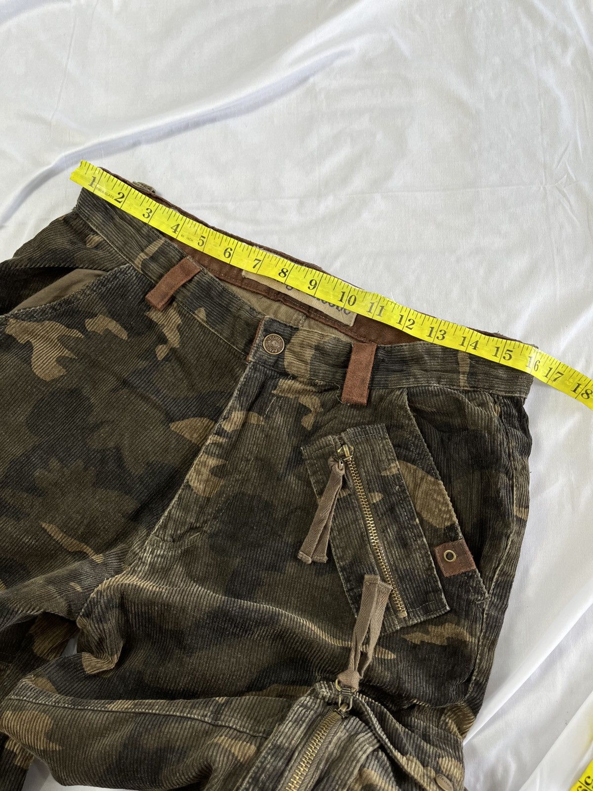 Japanese Brand Japanese brand cargo pants with camouflage motif Size US 32 / EU 48 - 7 Thumbnail