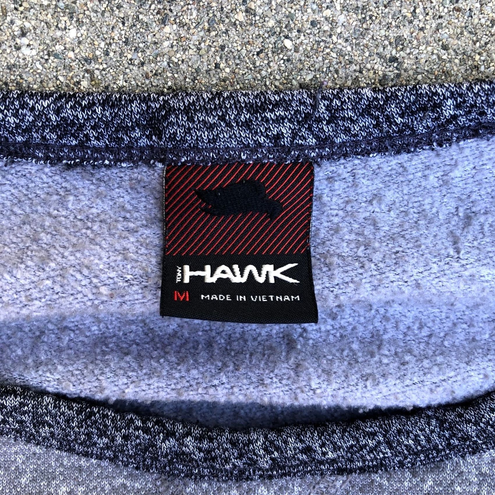 Vintage TONY HAWK Pullover Sweater Sweatshirt MEDIUM Men's Crew Neck Top Gray Size US M / EU 48-50 / 2 - 5 Thumbnail