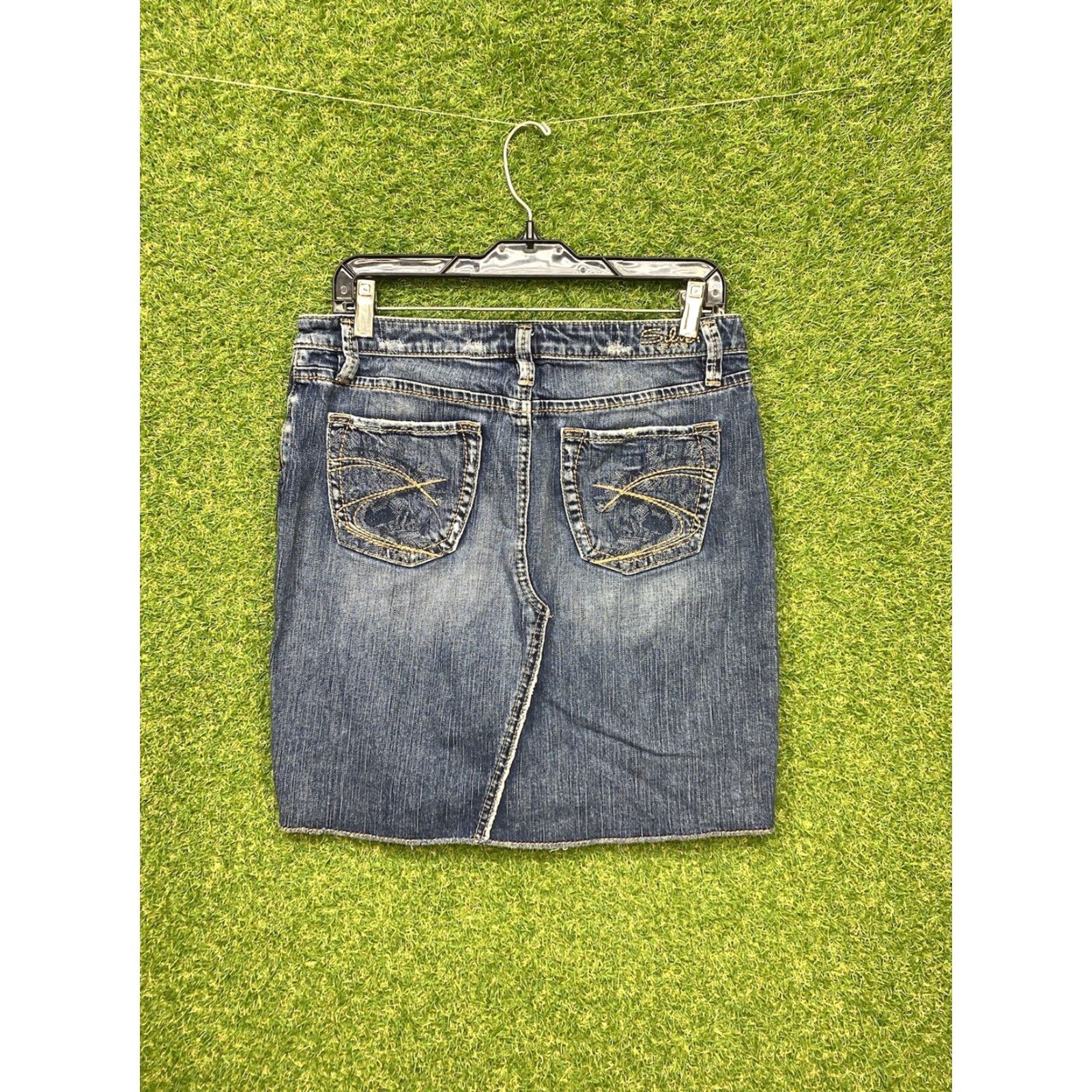 Vintage Silver Jean Skirt Womens Distressed Mini Denim Y2K Summer Joplin Size 28 Size 28" / US 6 / IT 42 - 2 Thumbnail