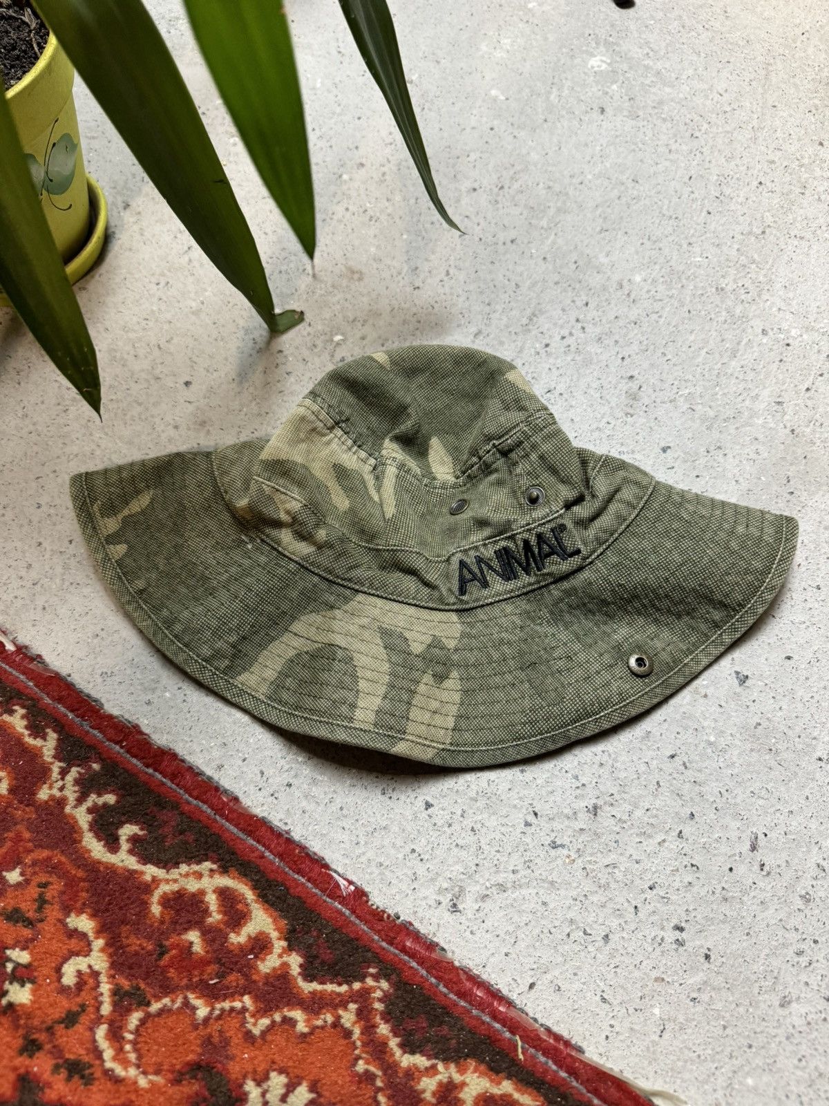 Japanese Brand × Vintage Vintage Y2K Animal Camo Carti Styl Baggy Military Bucket Hat Size ONE SIZE - 1 Thumbnail