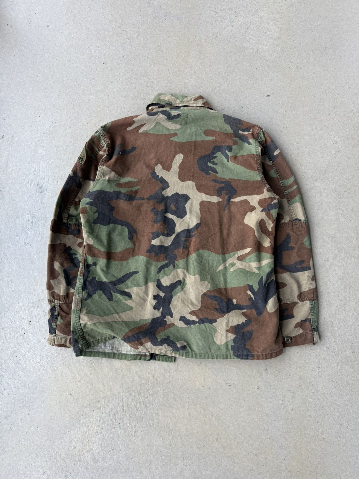 Vintage Vintage Woodland Camo Military Jacket Size US M / EU 48-50 / 2 - 2 Thumbnail