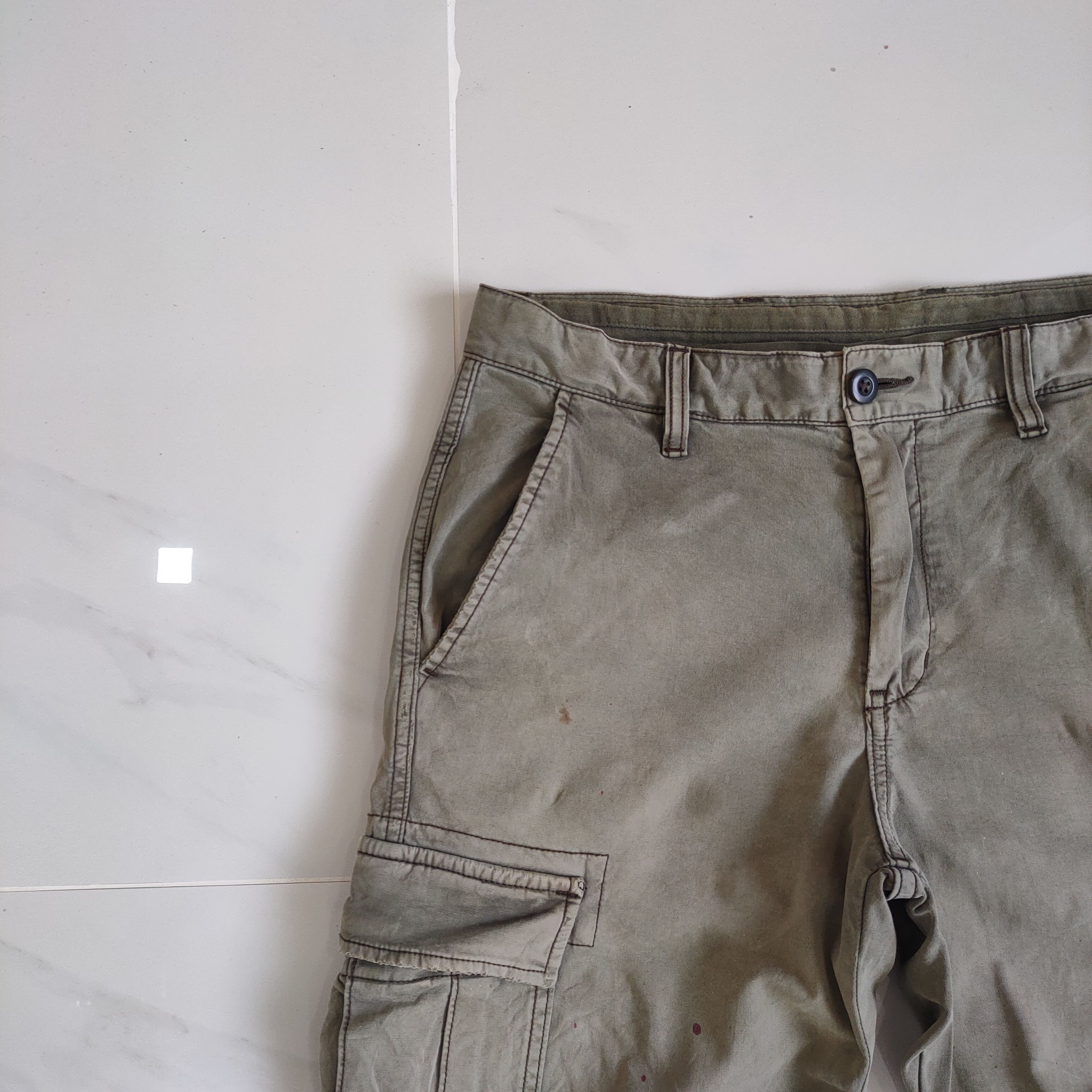 Japanese Brand VINTAGE JAPANESE FADED WORKWEAR CARGO PANTS Size US 31 - 4 Thumbnail