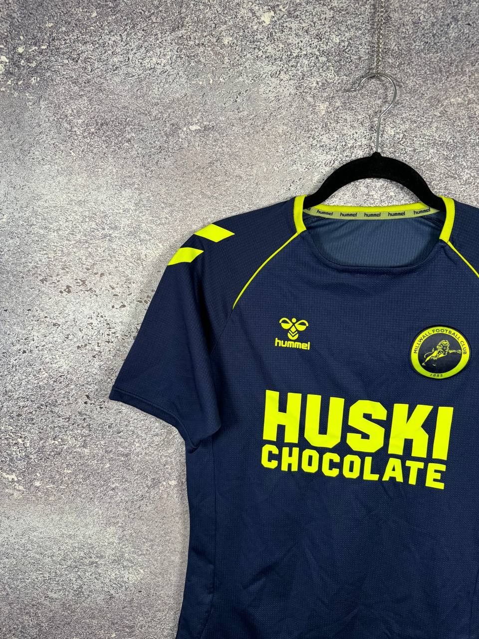 Hummel × Vintage Vintage Millwall FC 2022/23 Hummel Soccer Jersey Size US S / EU 44-46 / 1 - 3 Thumbnail