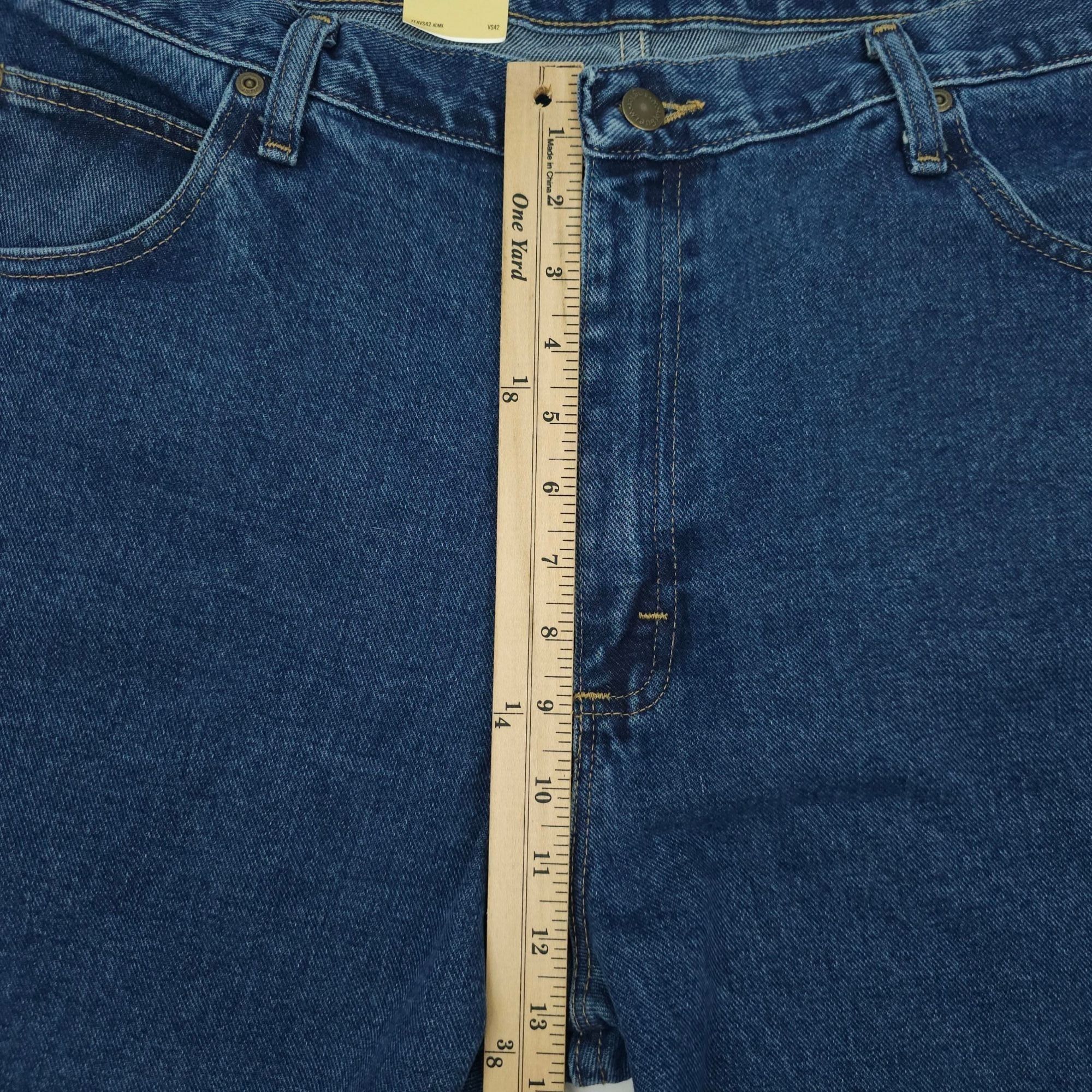 Wrangler Wrangler Relaxed Fit Rugged Wear Jeans Mens 40x32 NWT Size US 40 / EU 56 - 4 Thumbnail