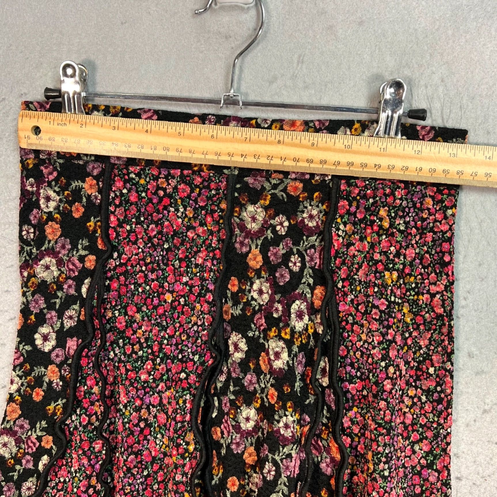 Zara Zara Womens Skirt Short Mini Floral Ruffled Black Pink Casual Party/Cocktail Size S Adult Womens Small Size 28" / US 6 / IT 42 - 5 Thumbnail