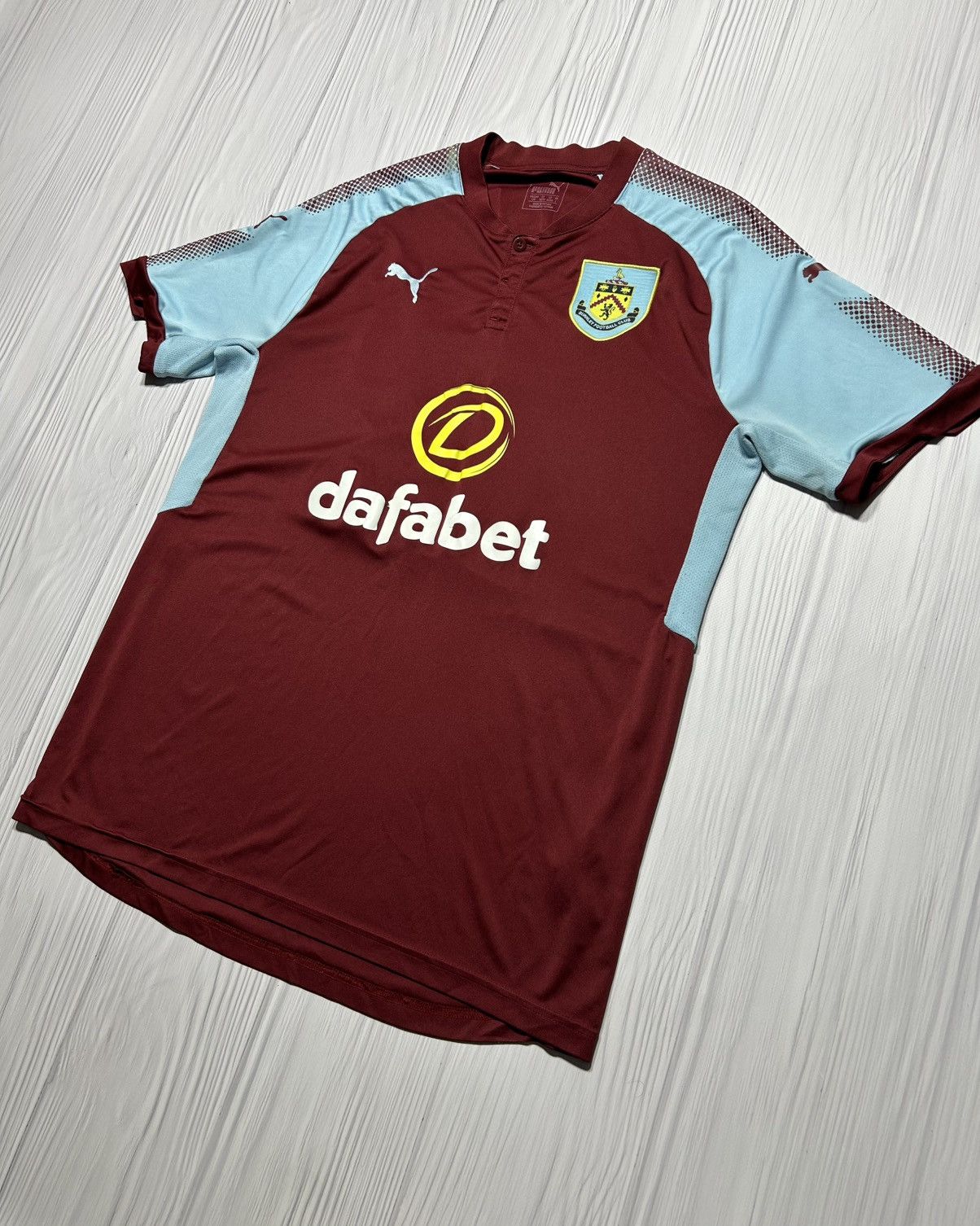 Puma FC Burnley #12 Brady 2017 Soccer Jersey Size L Size US L / EU 52-54 / 3 - 3 Thumbnail