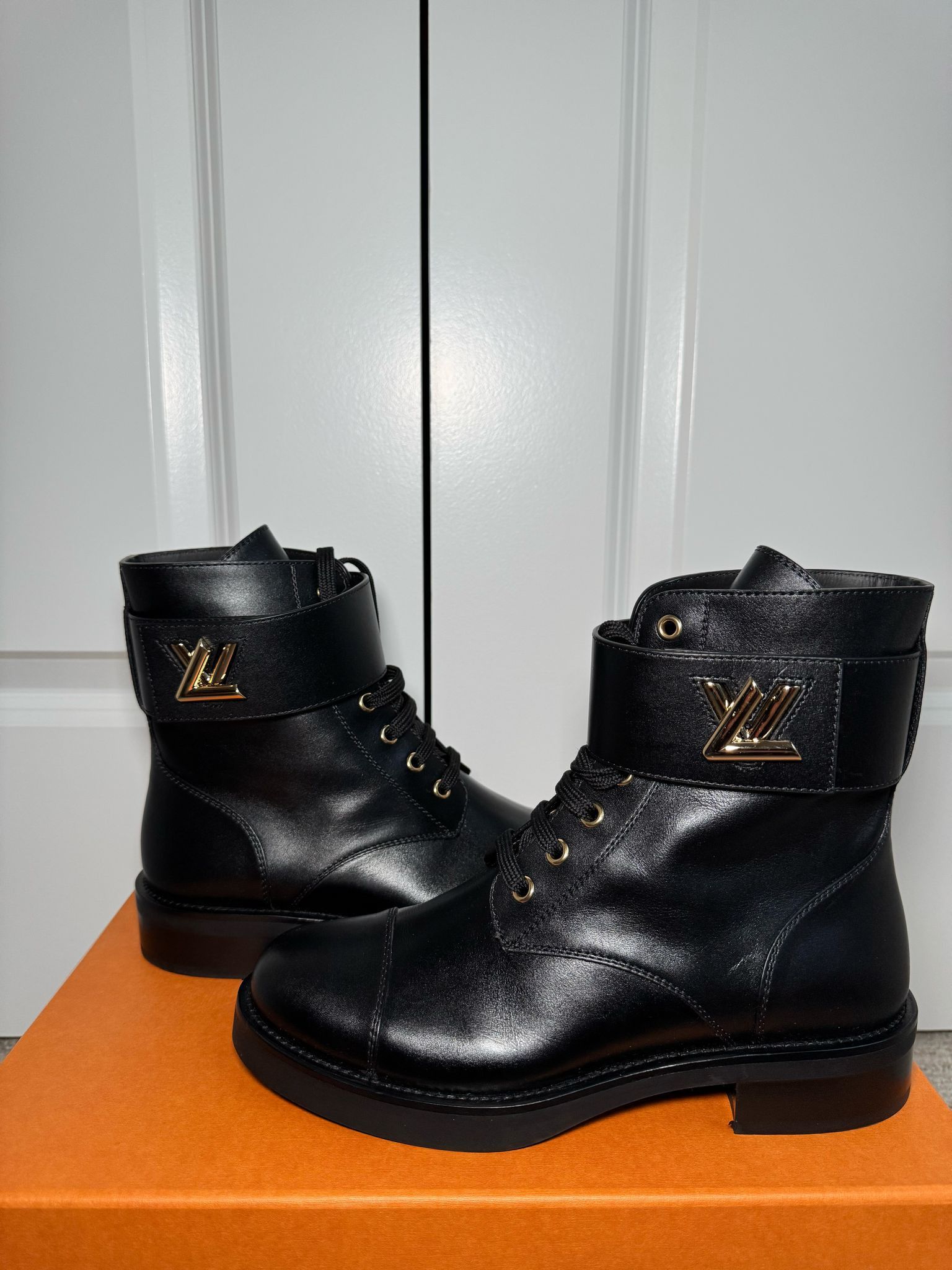 Louis Vuitton Wonderland Ranger Size US 8 / IT 38 - 1 Thumbnail