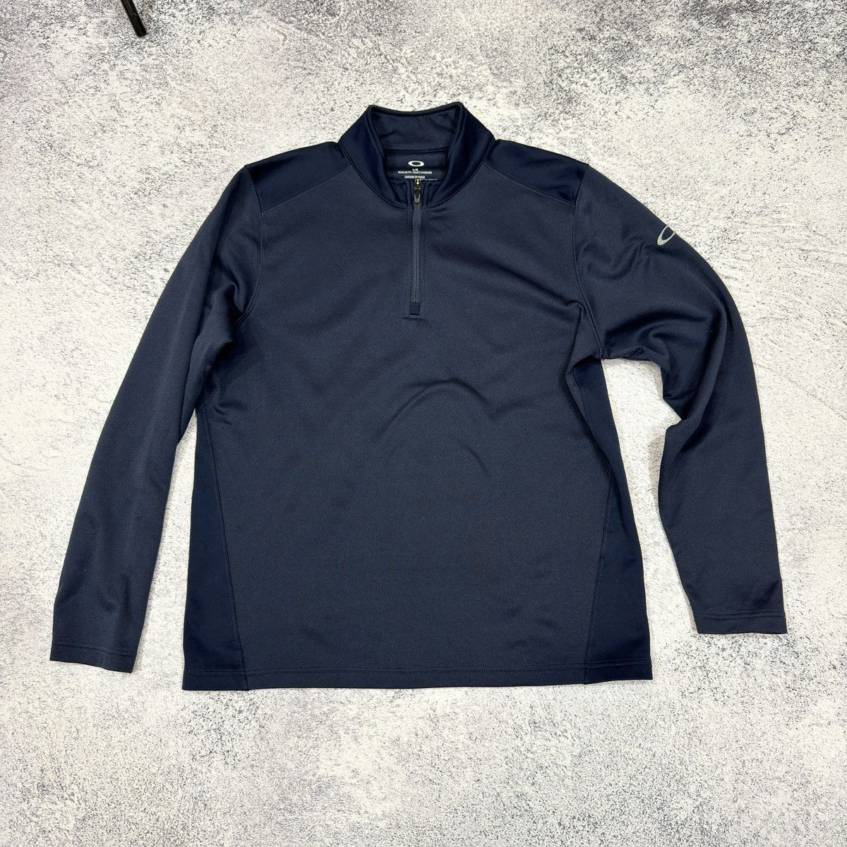 Oakley Oakley Mens Navy 1/3zip Pullover L size Size US L / EU 52-54 / 3 - 1 Thumbnail