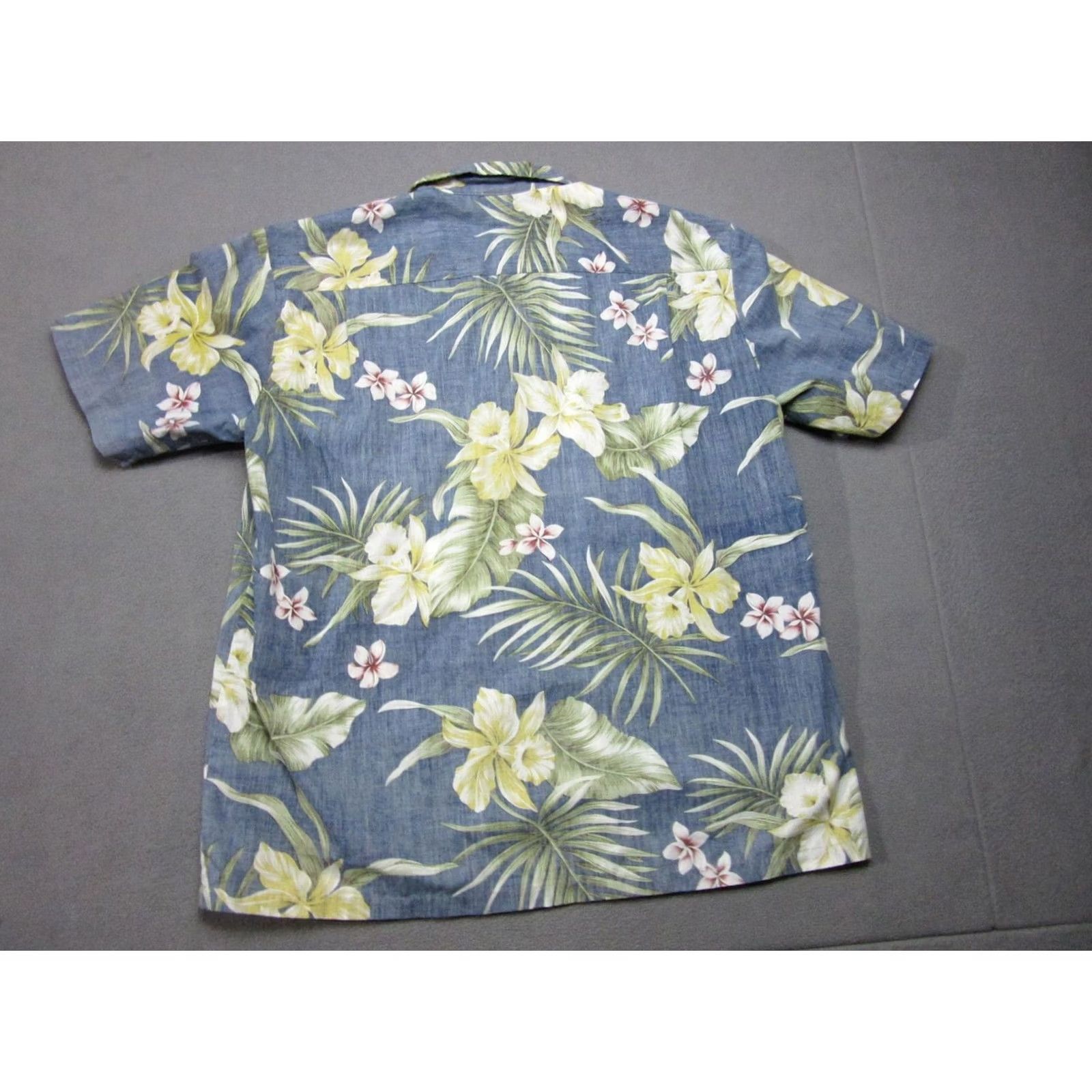 Vintage VINTAGE Royal Creations Shirt XL Blue Floral Hawaiian Aloha Mens Reverse Print Size US XL / EU 56 / 4 - 5 Thumbnail