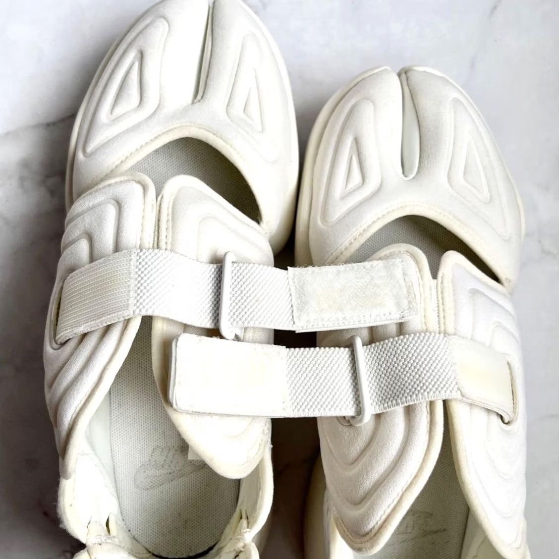 Nike Item Specifications: Brand: Nike Size US 8 / IT 38 - 7 Thumbnail