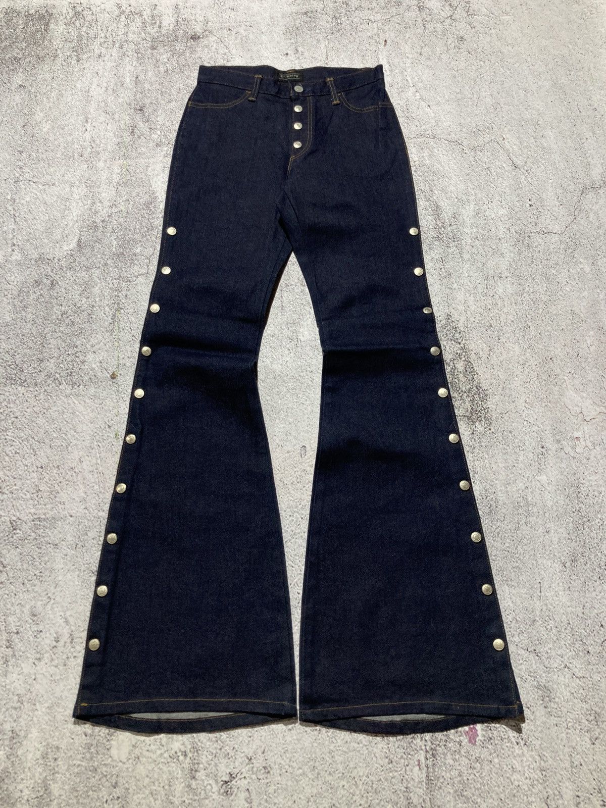 Japanese Brand 2000s Et-Boite Button Raw Denim Bootcut Flared Jeans Lgb Size US 26 / EU 42 - 2 Thumbnail