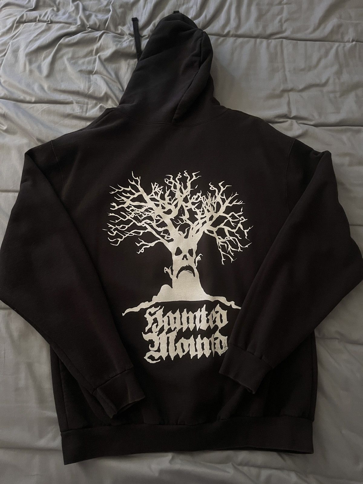 Haunted Mound OG 2021 Sematary Skellingtons Hoodie Size US L / EU 52-54 / 3 - 4 Thumbnail