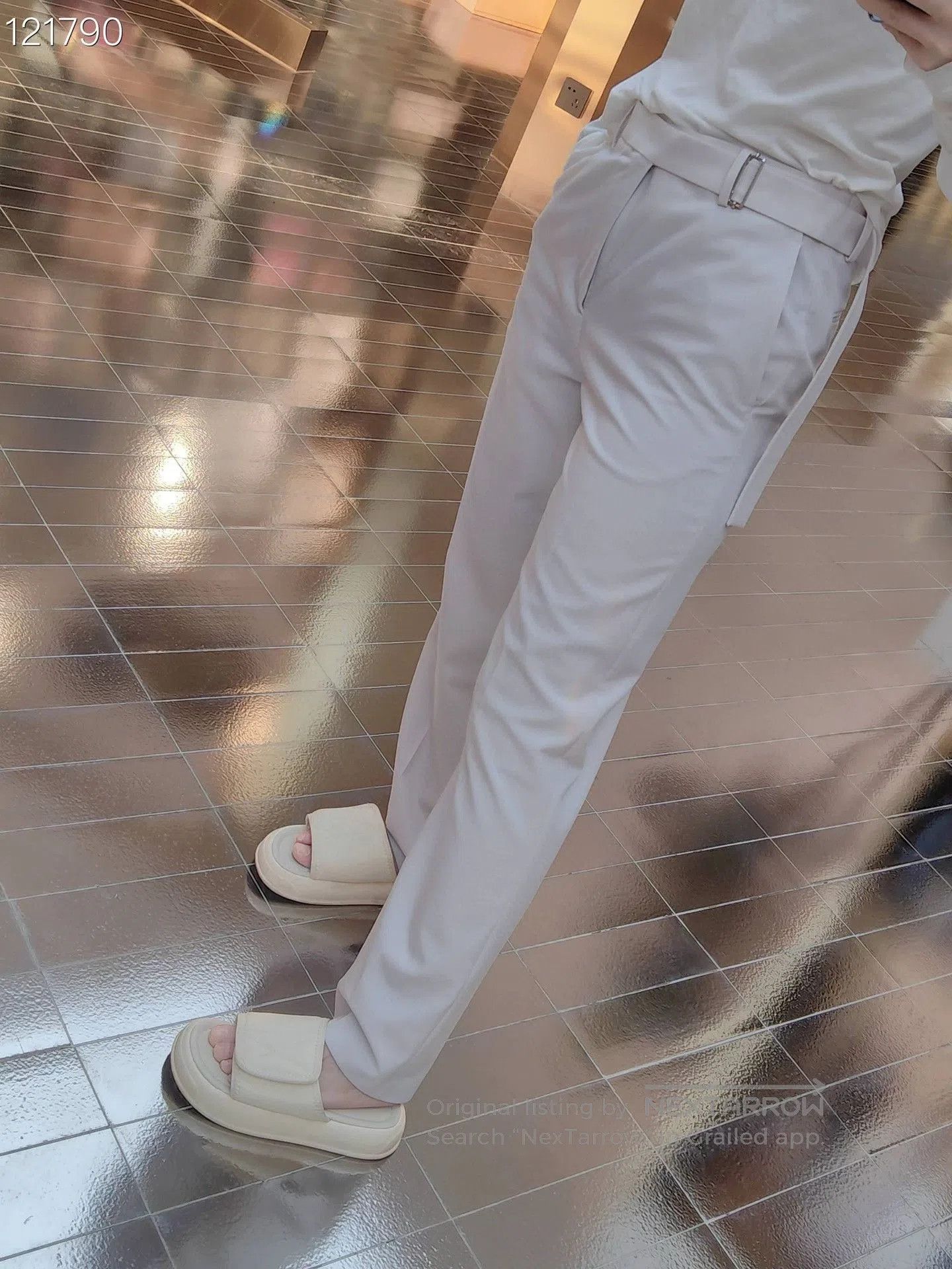 Valentino Valentino Belted Straight Wool Suit Pants. Size US 28 / EU 44 - 6 Thumbnail